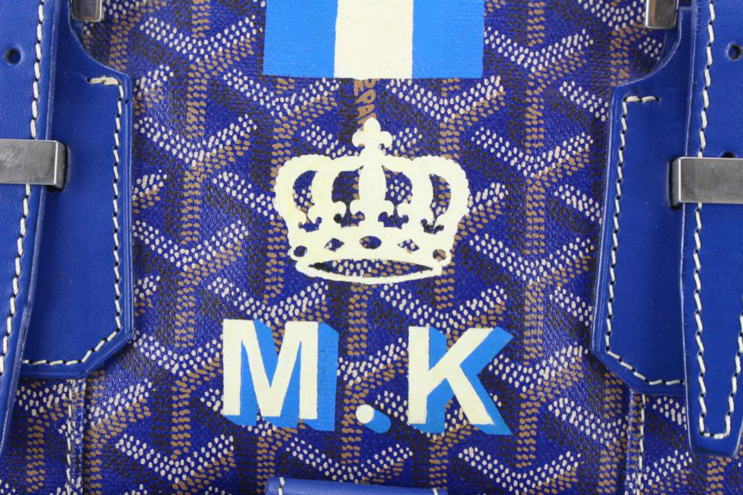 Made In: France
Measurements: Length:  16