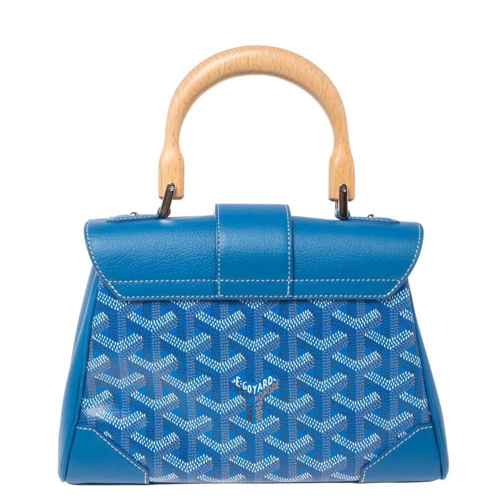From Picasso to Princess Aga Khan, Goyard boasts of historically significant clients, and we know why. The elegant designs and impeccable craftsmanship continues to attract A-listers. A signature design by Maison Goyard, the Saigon bag is timeless