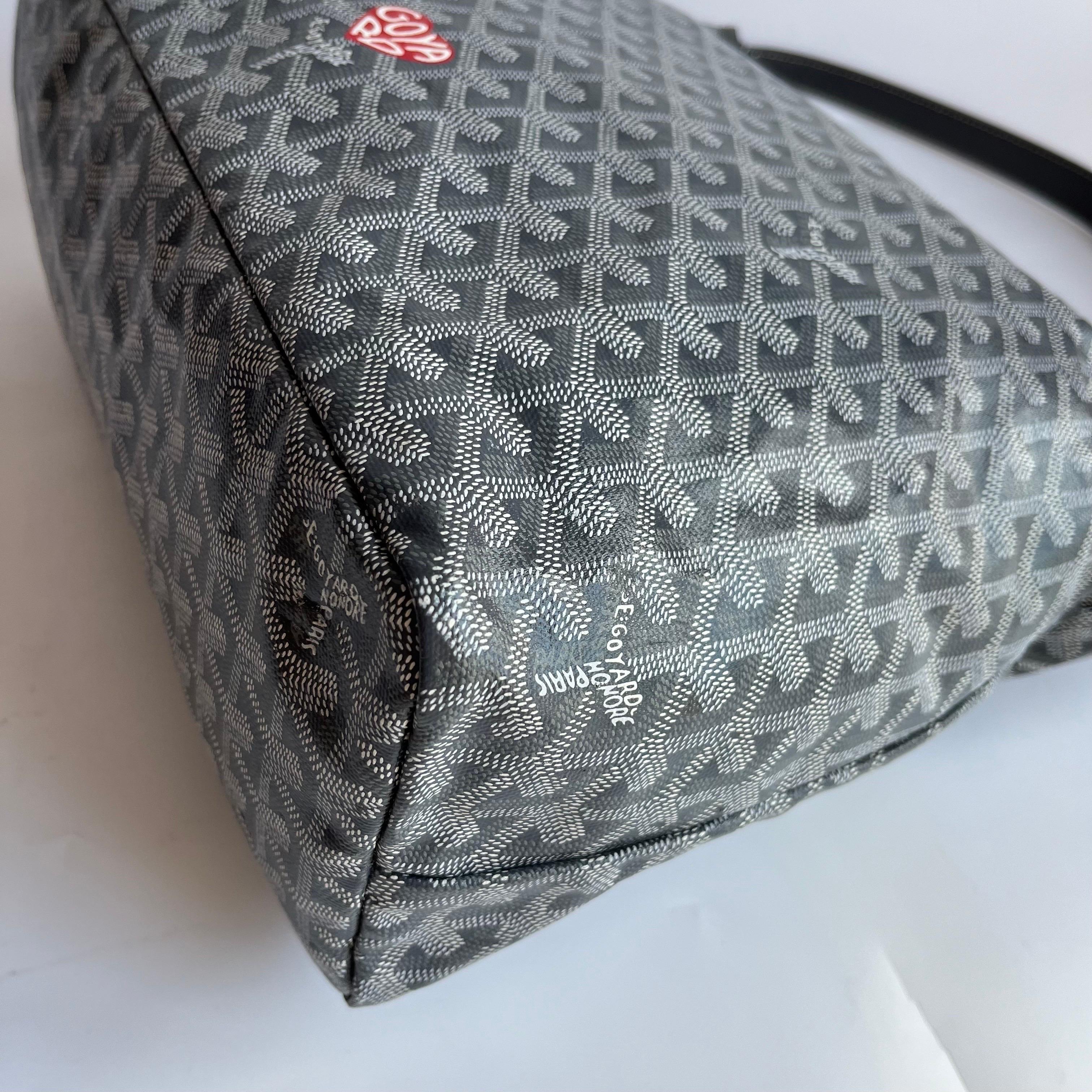 Goyard Boheme Hobo Shoulder Bag Grey 2023 in vendita 15