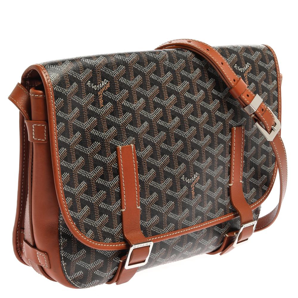 Goyard Braun Goyardine beschichtetem Segeltuch und Leder Belvedere MM Satteltasche im Zustand „Relativ gut“ in Dubai, Al Qouz 2