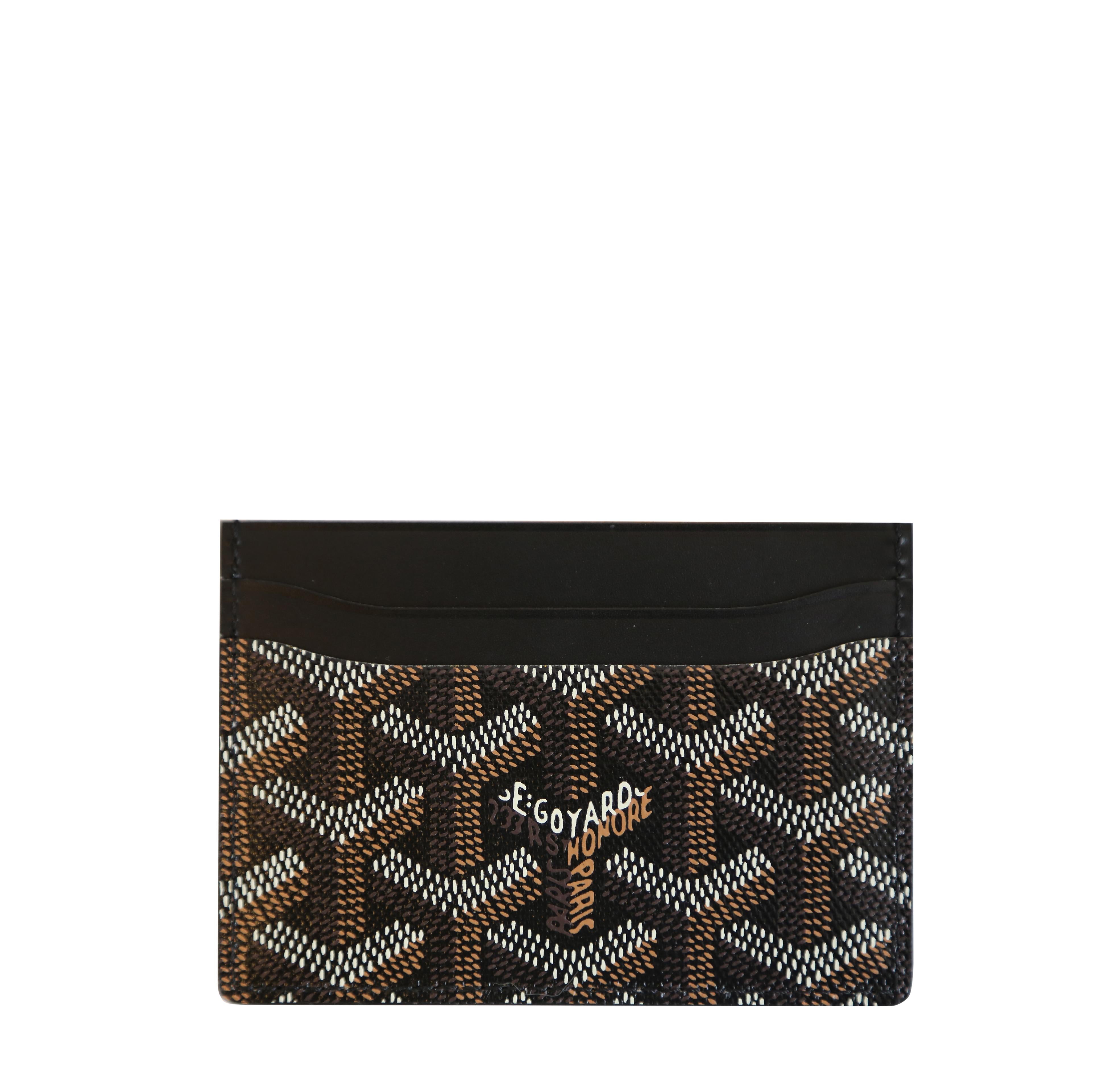 Crafted from canvas and leather, this customised Scrooge McDuck Saint Suplice wallet features Goyard's signature monogram print. Perfect for organising cards, it has 4 card pockets and a central pocket with a yellow interior. and hand-painted print