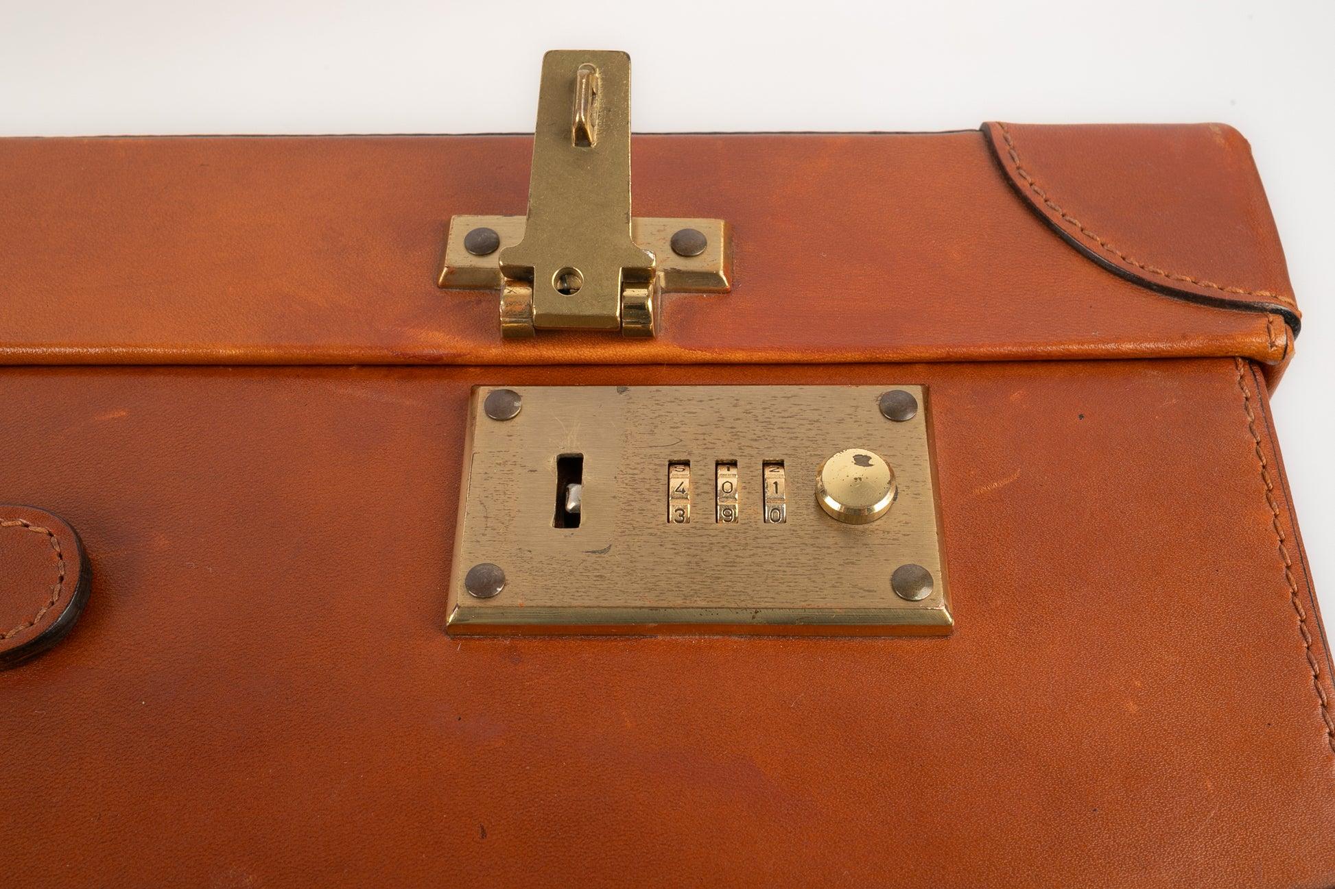 Goyard Fawn Leather Suitcase For Sale 3