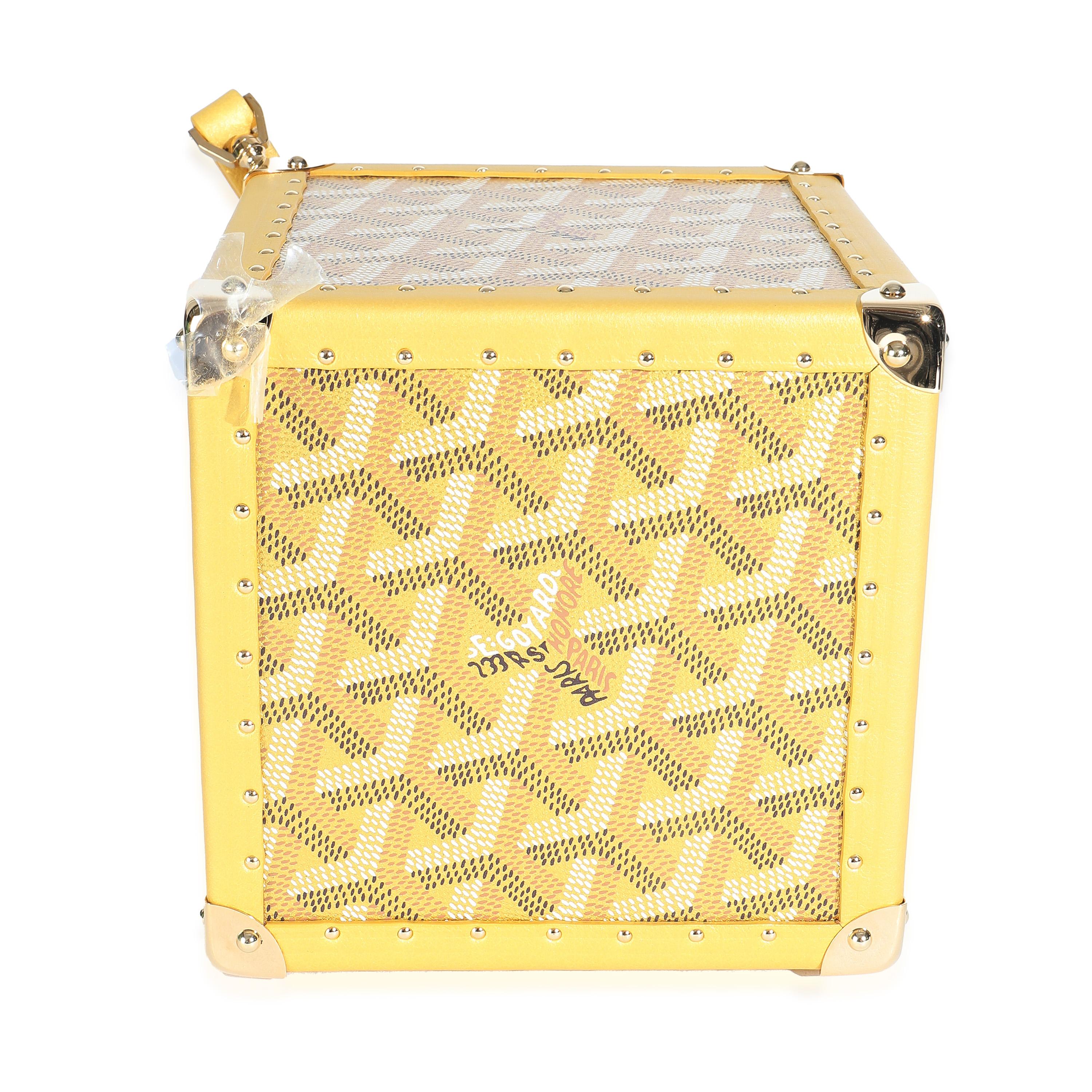 Goyard Gold Goyardine Canvas De Trunk Bag Pour femmes en vente