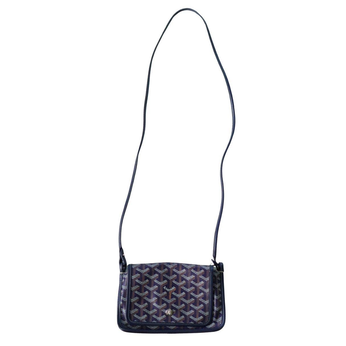 Goyard Goyardine Plumet Navy Crossbody Wallet Clutch
New with tag and dust bag
 Length 8” 
 Width 5