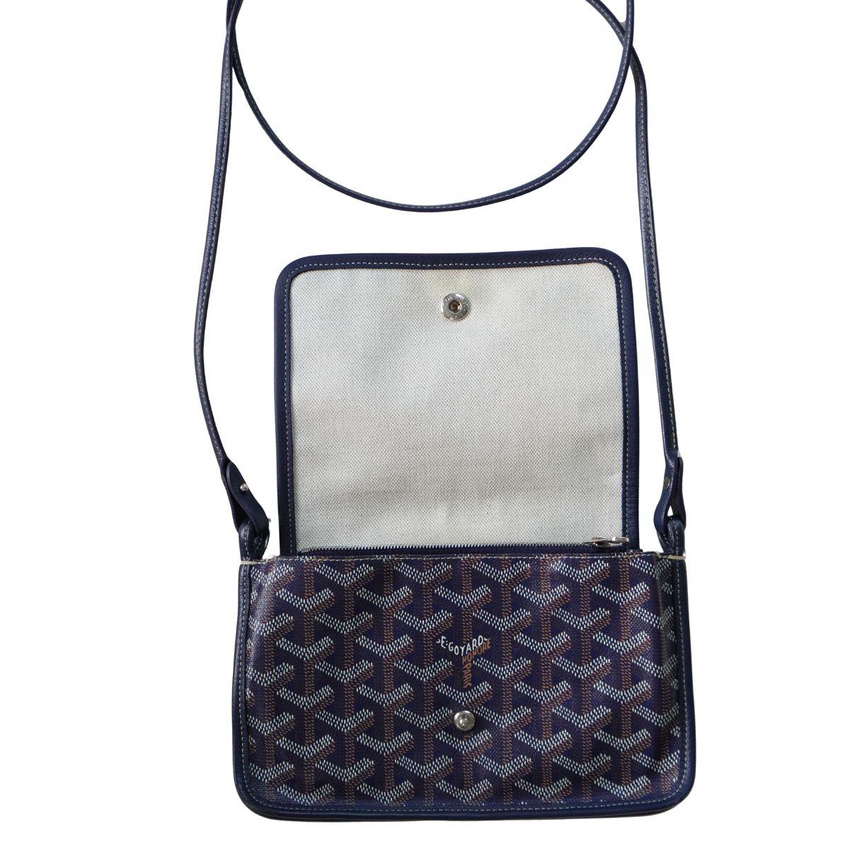 Goyard Goyardine Plumet Navy Crossbody Wallet Clutch en Nuevo estado para la venta en Beverly Hills, CA