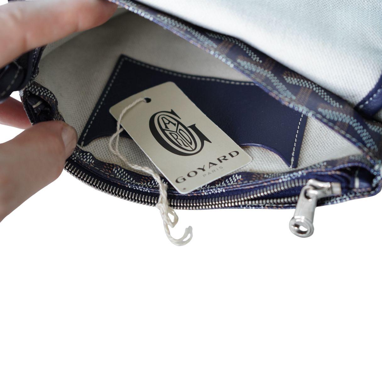 Goyard Goyardine Plumet Navy Crossbody Wallet Clutch en venta 3