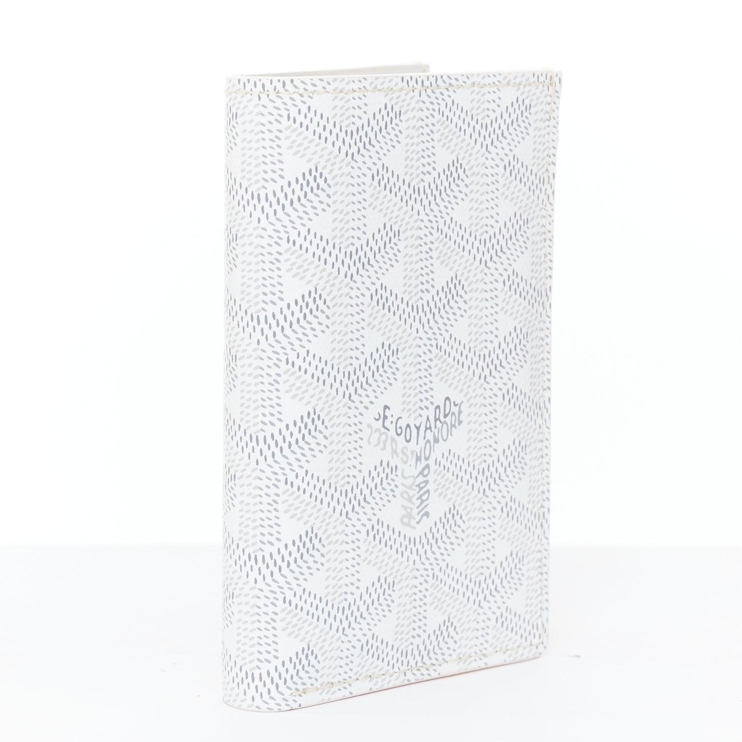 Grigio Goyard Portafoglio Saint-Pierre 2 grigio bianco Monogram in vendita