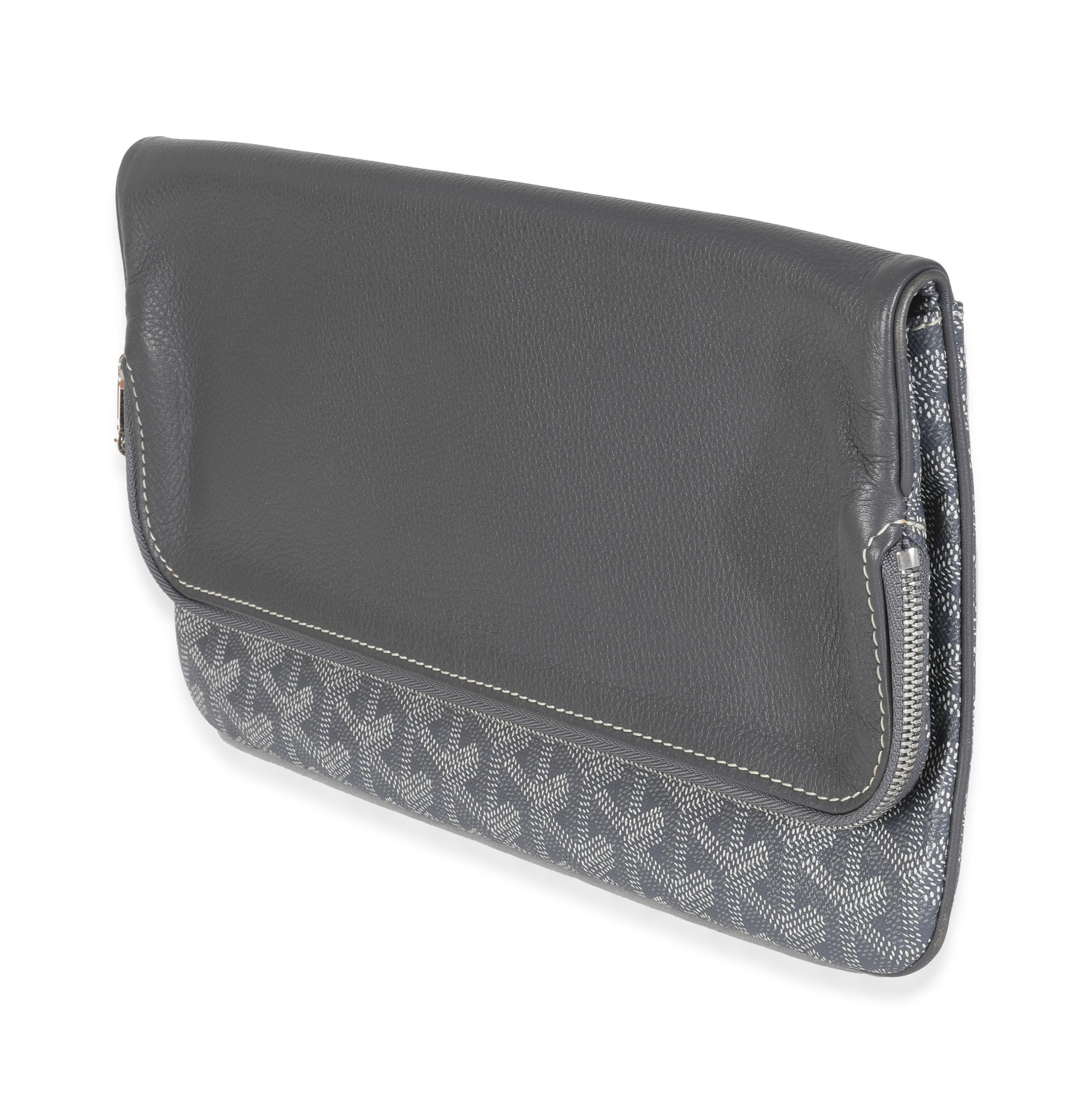 Goyard Grey Goyardine Canvas Sainte Marie Soft Clutch In Excellent Condition For Sale In New York, NY