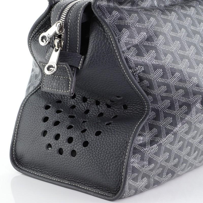 Goyard  Hardy Pet Carrier Coated Canvas PM In Good Condition In NY, NY