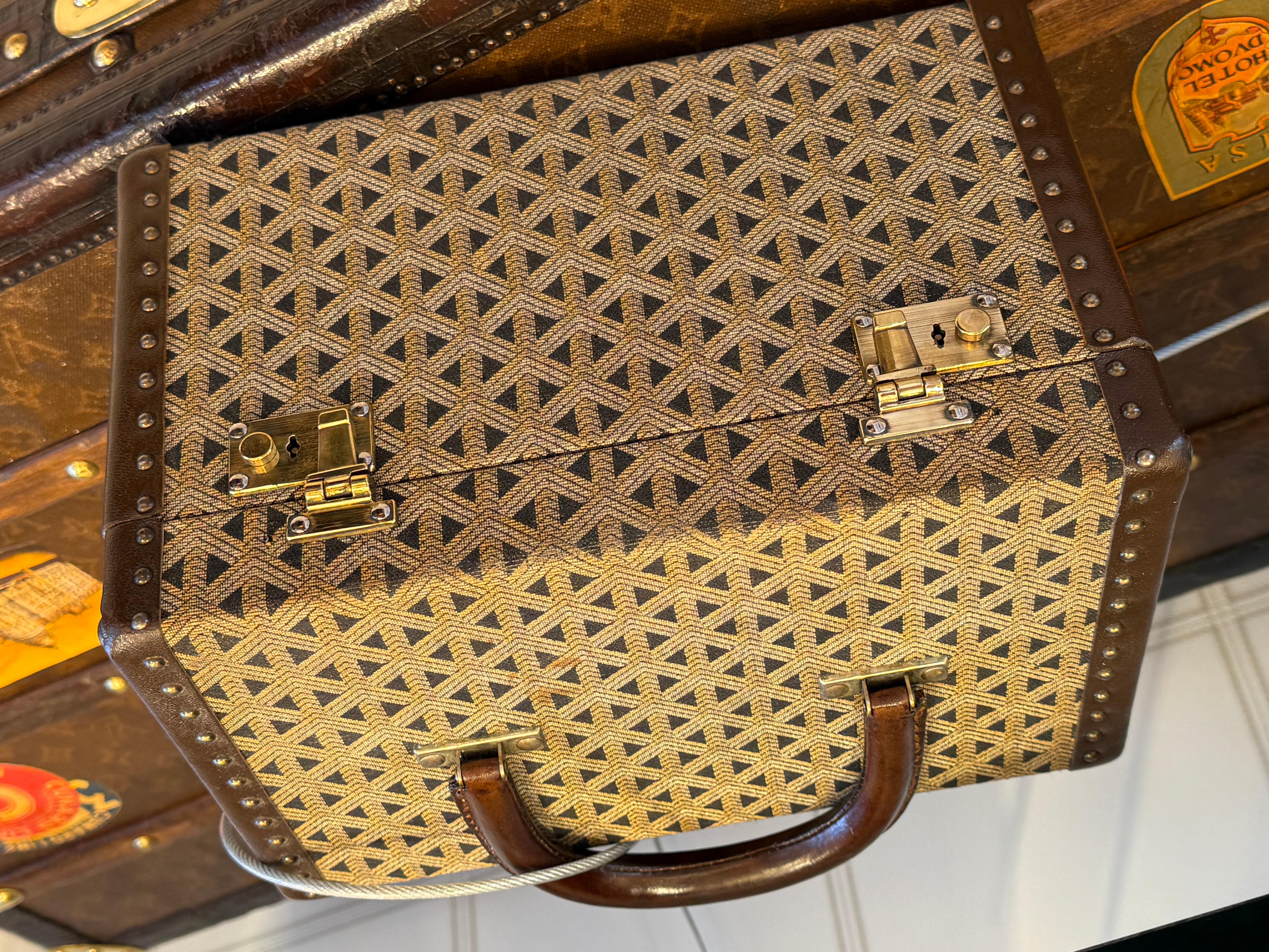 Étui à bijoux Goyard, malle Goyard, étui à trains Goyard, étui à beauté Goyard en vente 11