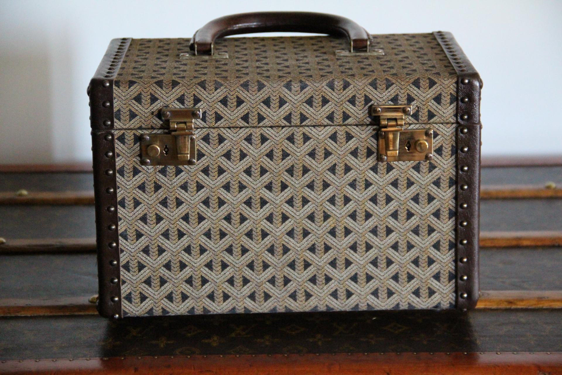 Gris Étui à bijoux Goyard, malle Goyard, étui à trains Goyard, étui à beauté Goyard en vente