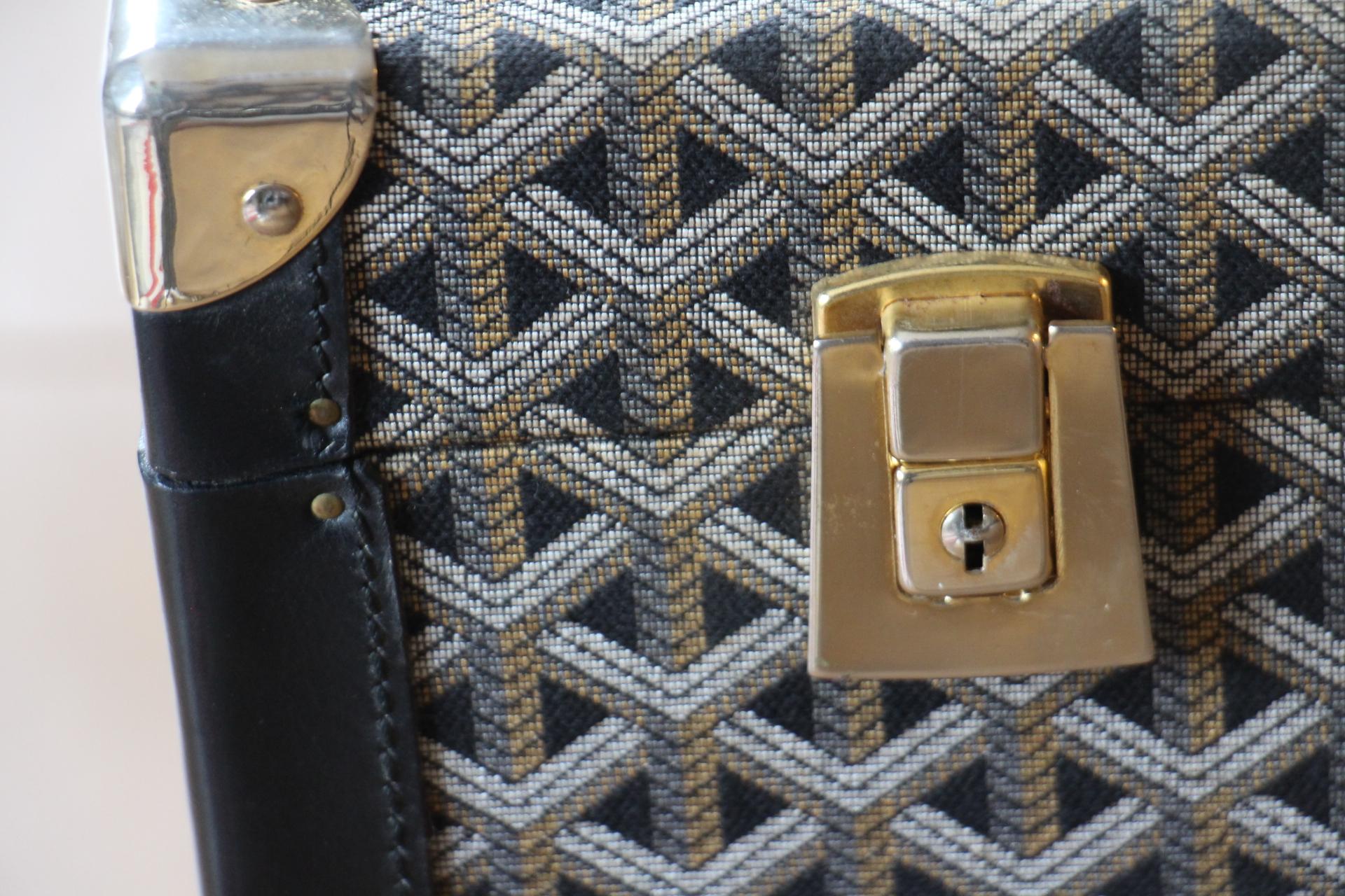 Goyard Jewelry Case, Goyard Trunk, Goyard Train Case, Goyard Beauty Case 2