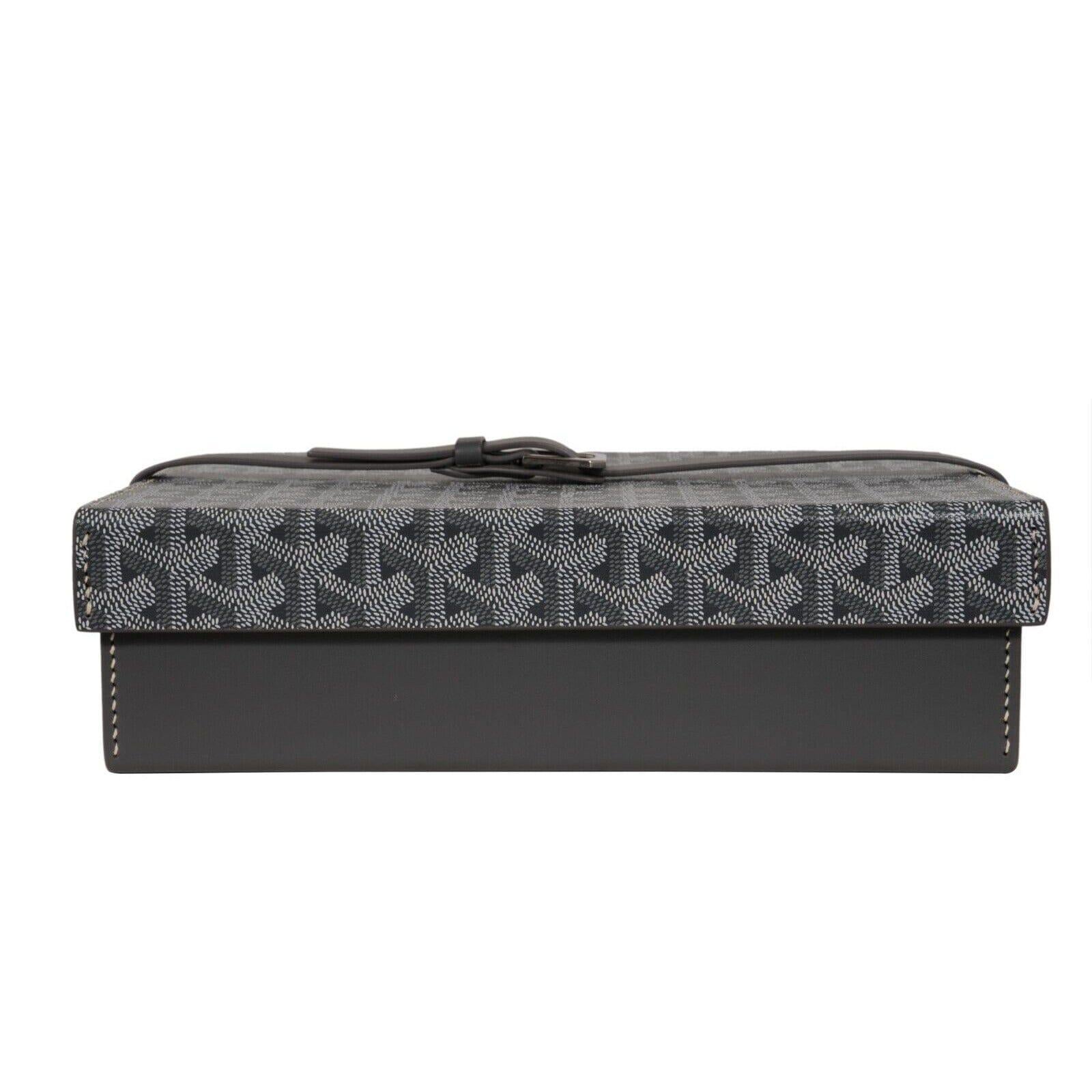 Goyard Montre De Voyage Eight Watch Box Gray Travel Trunk Case Buckle Strap Roll en vente 13