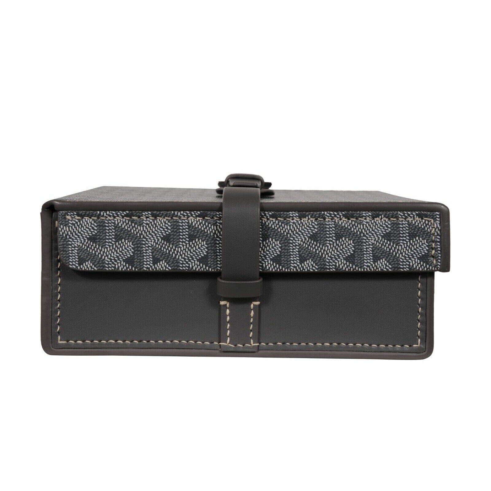 Goyard Montre De Voyage Eight Watch Box Gray Travel Trunk Case Buckle Strap Roll en vente 14