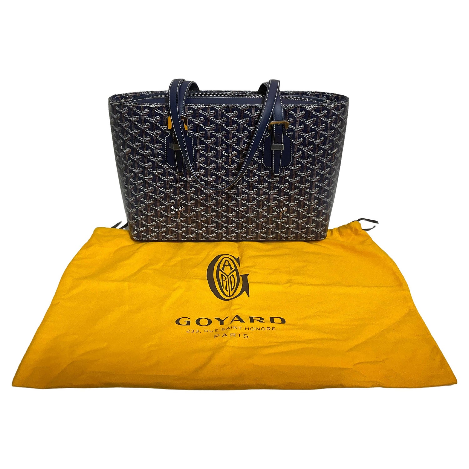 What is the most popular Goyard bag color? - Questions & Answers