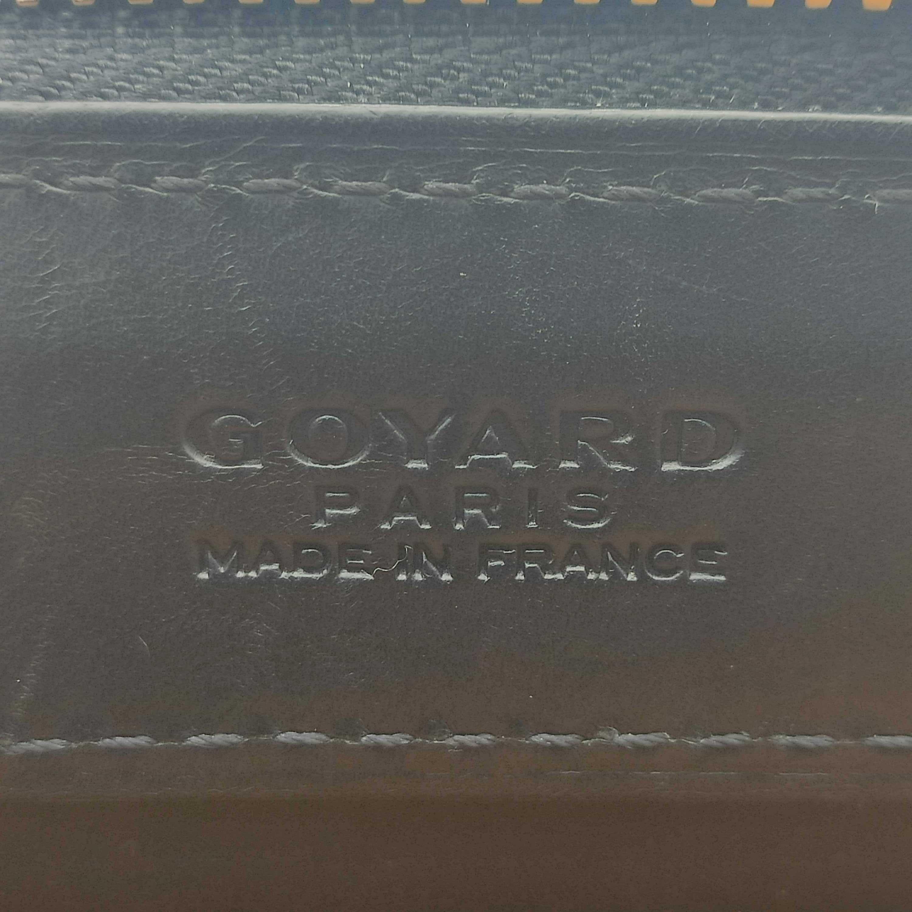 GOYARD Okinawa Shoulder bag in Black Canvas 2