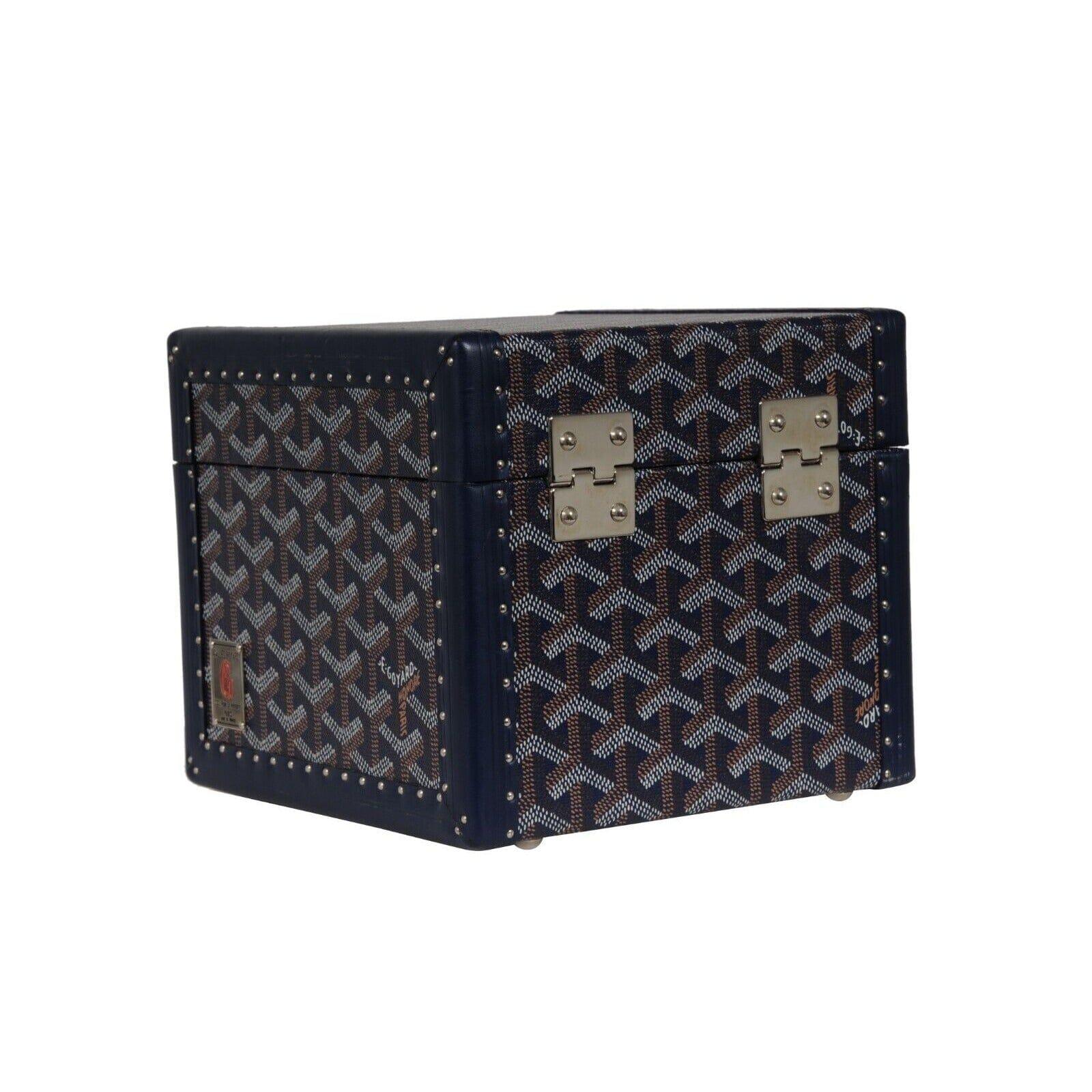 Goyard Paris Trunk Case Navy Blue Jewelry Cuff Links Watch Box Chest Travel Set For Sale 4