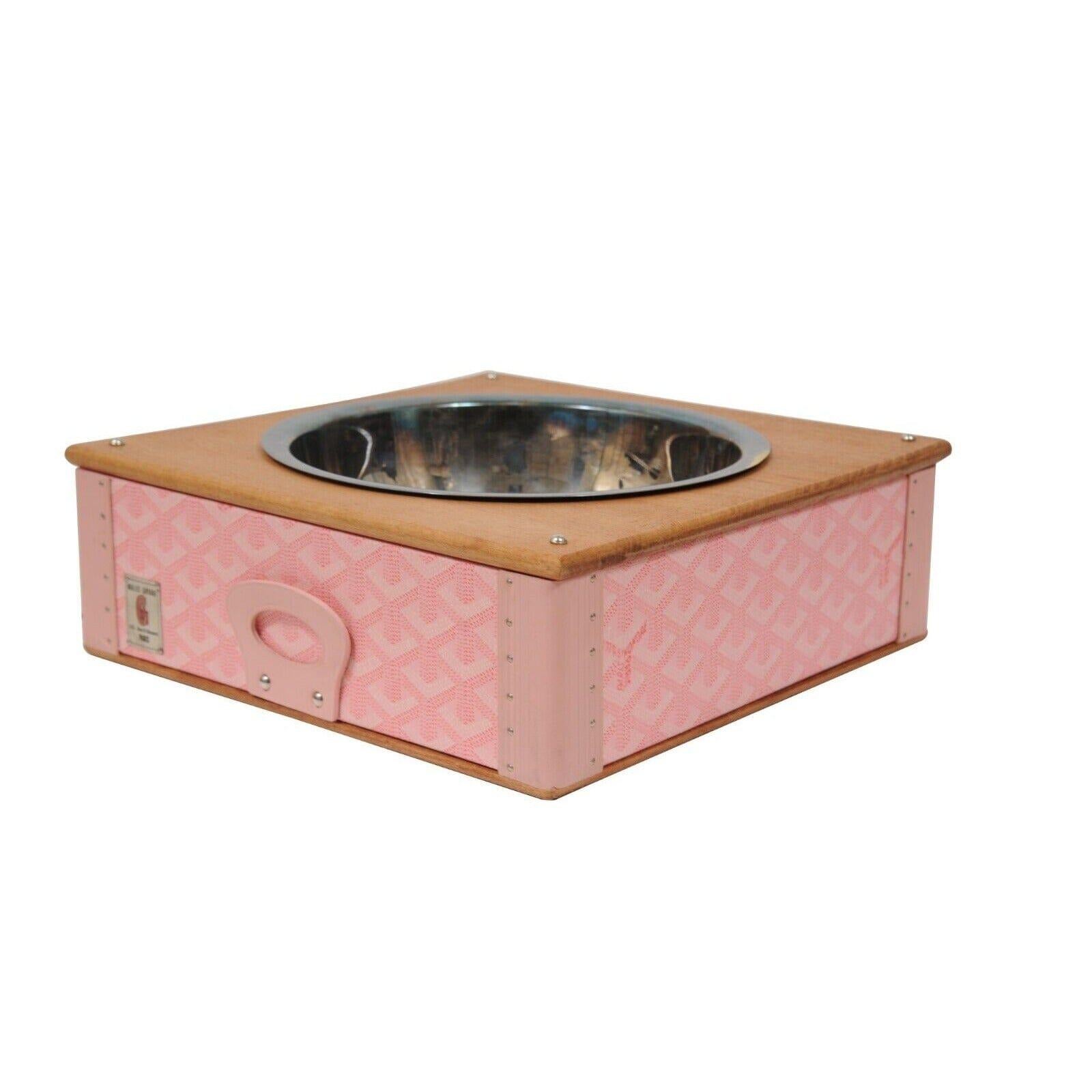 Goyardine Canvas & Clamency Cowhide

- Made of Palladium, Beechwood, Leather trim

- Made in France

- This is a 1/1 special order item, the only one in PINK in the entire world 

Condition: 

This dog bowl is new and has never been used, its from