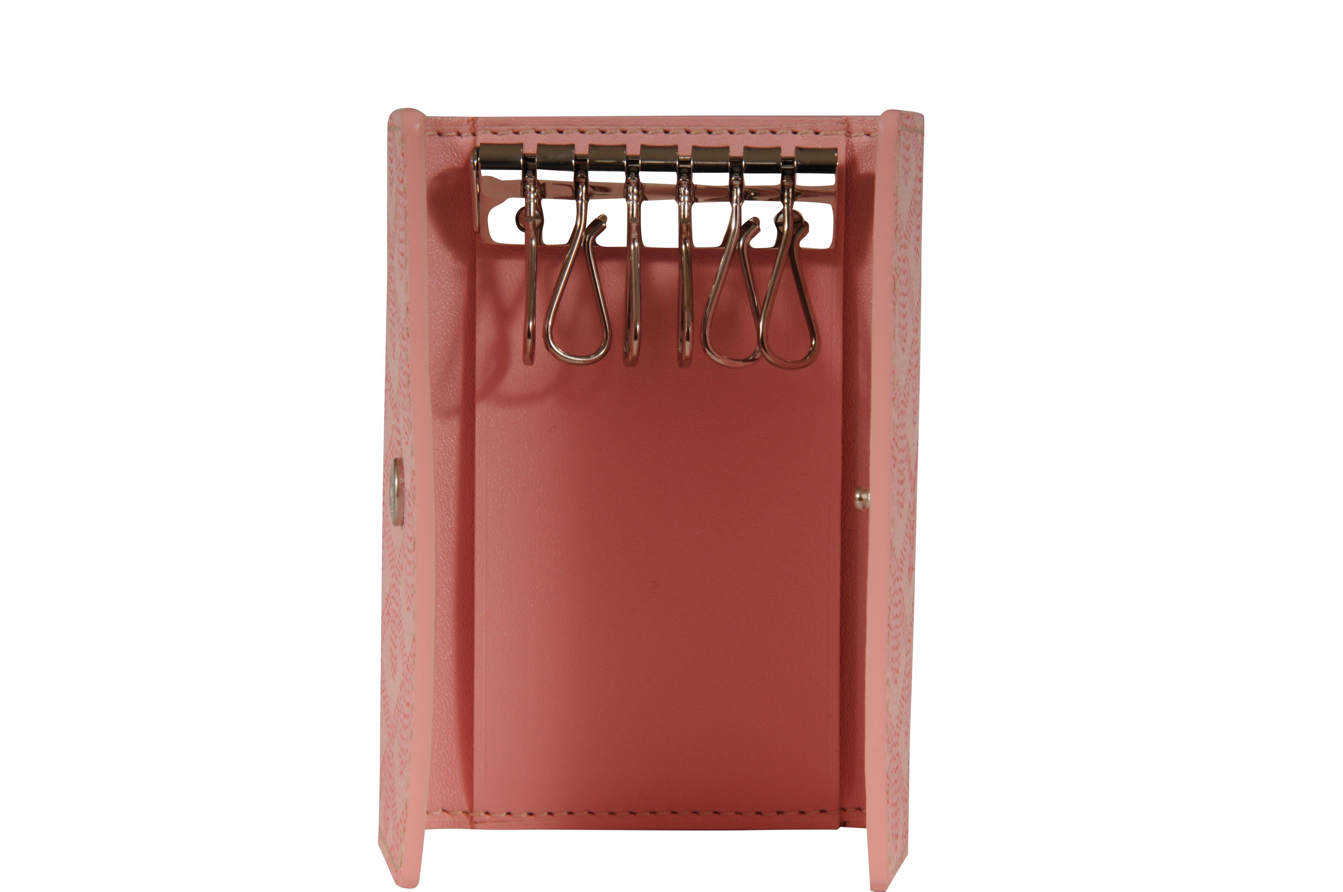 Cartera de viaje con seis llaveros Goyard Saint Michel rosa en venta 11