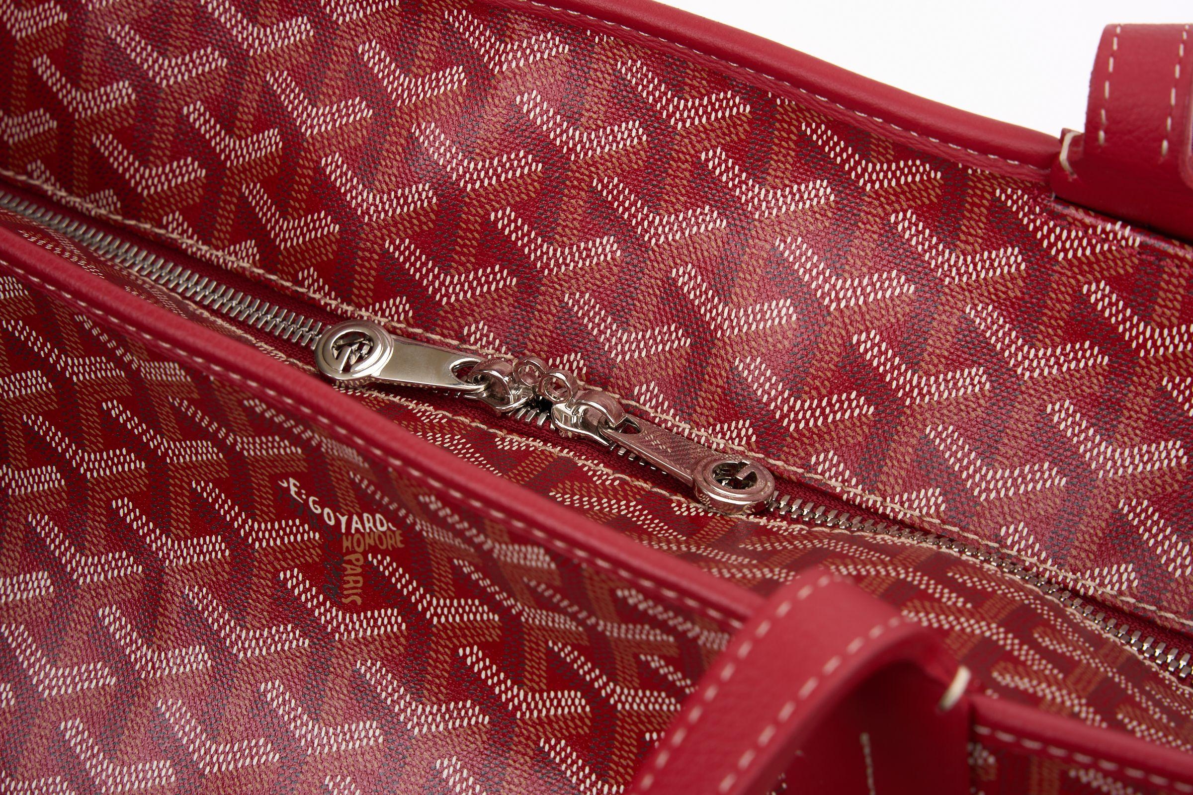 Goyard Red XXL Zipped Shoulder  Tote For Sale 5