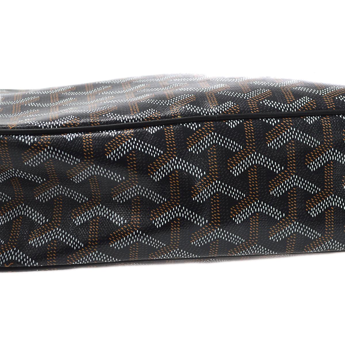 Goyard Sac Cap Vert Shoulder Bag in Black 77816 In Good Condition In London, GB