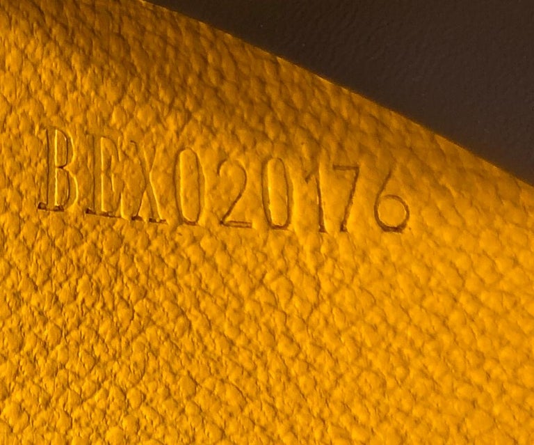 Goyard Florentin White Goyardine Canvas Leather BiFold Wallet CBPRXSA – Max  Pawn