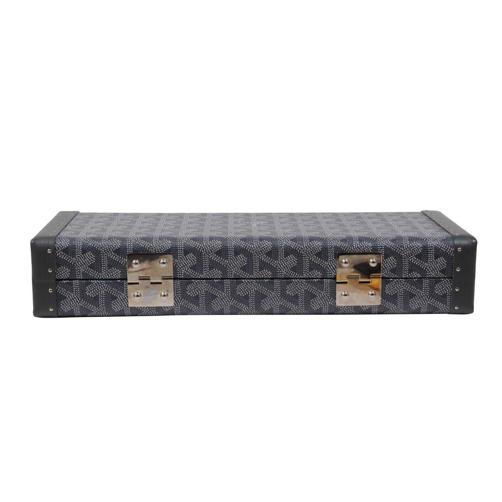 Goyard Saint Honore Trunk Bag Grey Leather Crossbody Shoulder Rectangle Clutch en vente 5