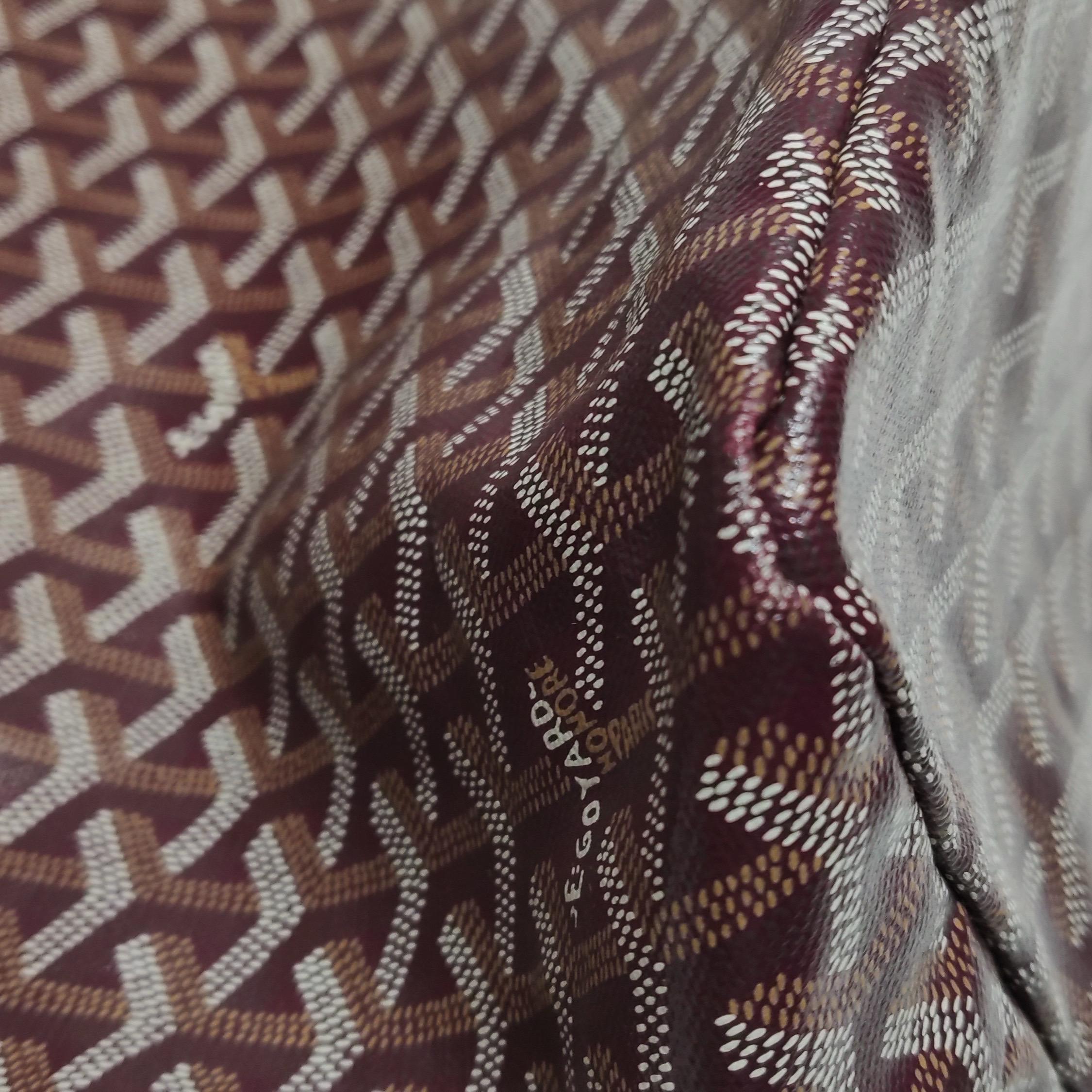 Goyard Saint Louis PM Medium Burgundy Goyardine Tote 2017 en vente 12