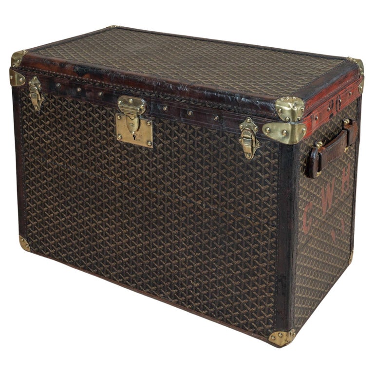 1920s Goyard Library Trunk in Iconic Chevron Canvas For Sale at 1stDibs