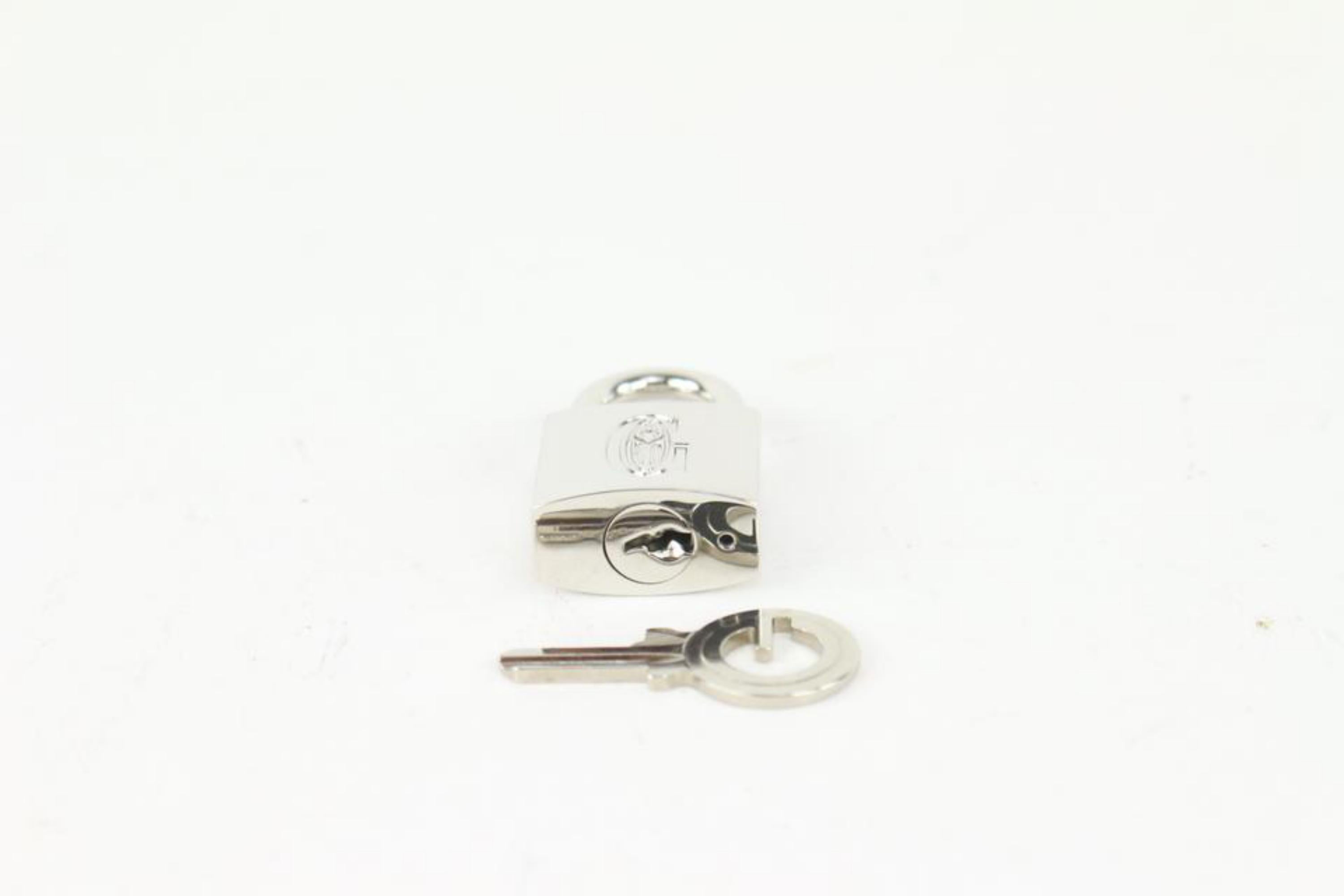Goyard Silver Lock and Key Set Cadena Bag Charm 1012gy30 In Excellent Condition In Dix hills, NY