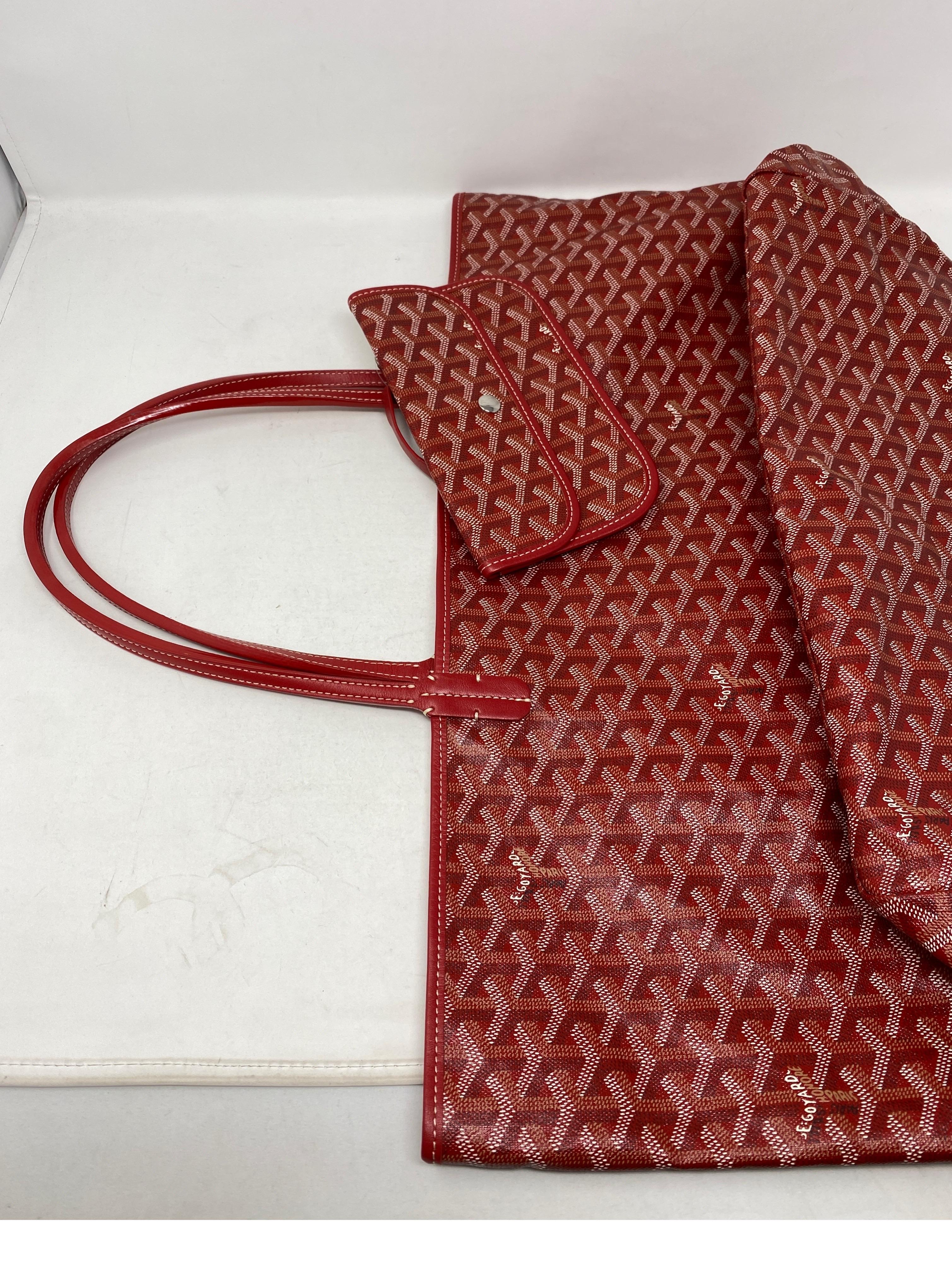 Goyard St. Louis GM Red Tote Bag  In New Condition In Athens, GA