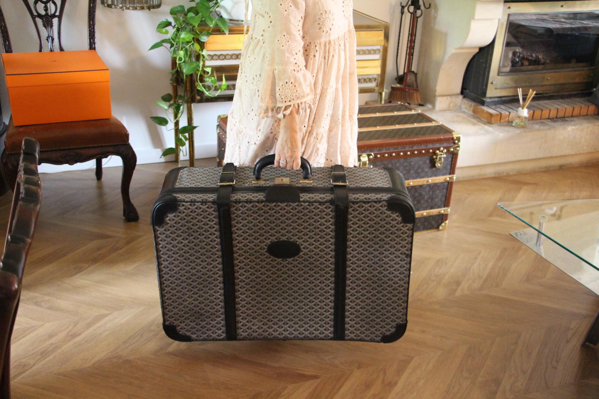 goyard suitcase 10
