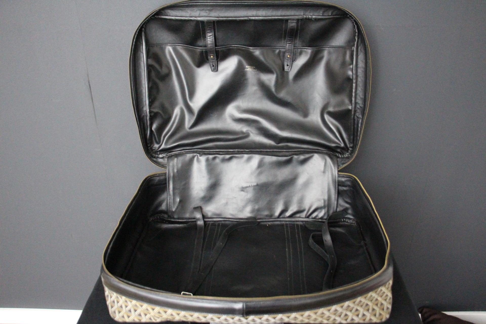 Goyard Suitcase in Woven Canvas, Goyard Steamer Trunk For Sale 12
