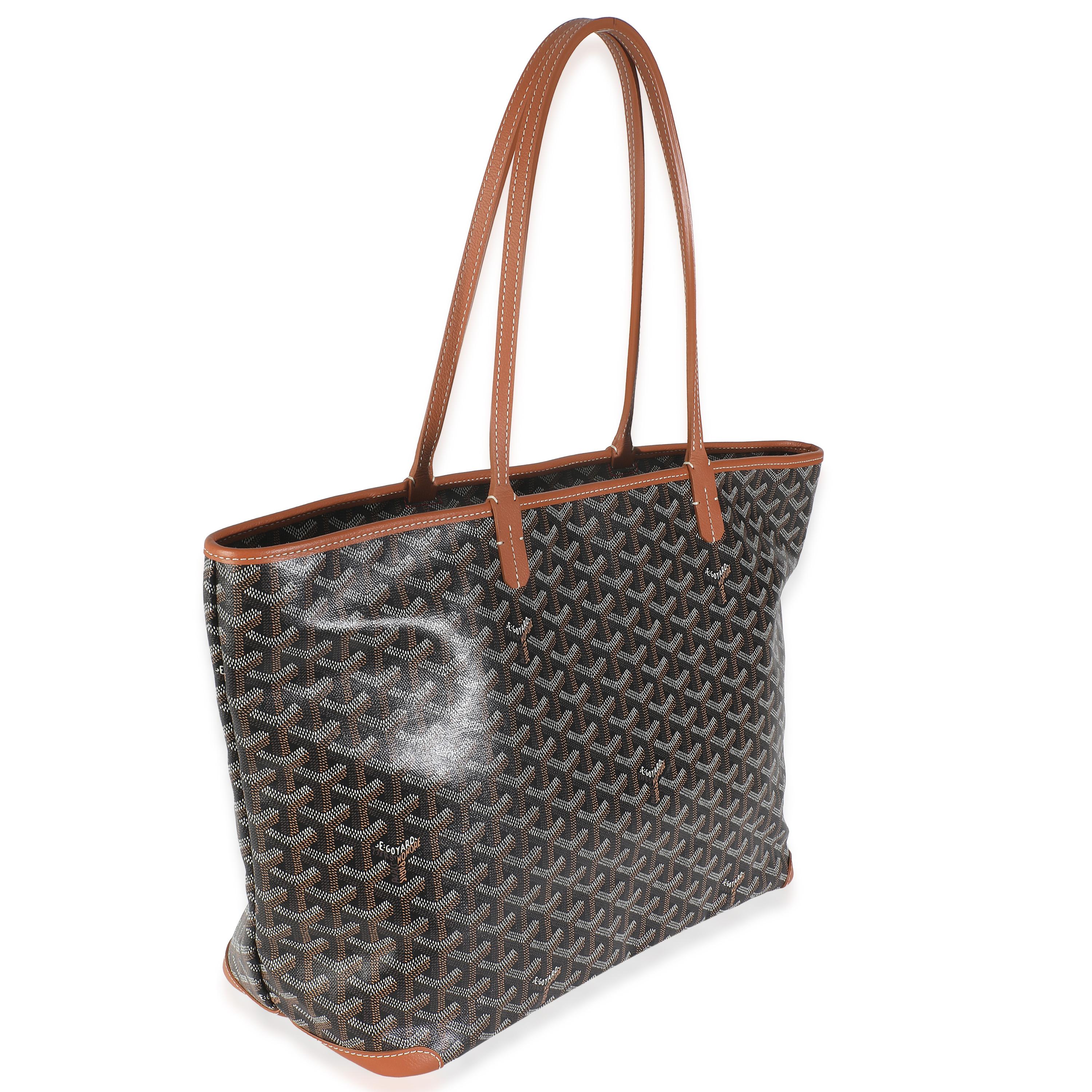 Listing Title: Goyard Tan Black Goyardine Canvas Artois MM
SKU: 146202
Condition: Pre-owned 
Condition Description: Goyard’s signature Goyardine pattern has quietly taken over the luxury fashion scene. A heritage brand that has been around since