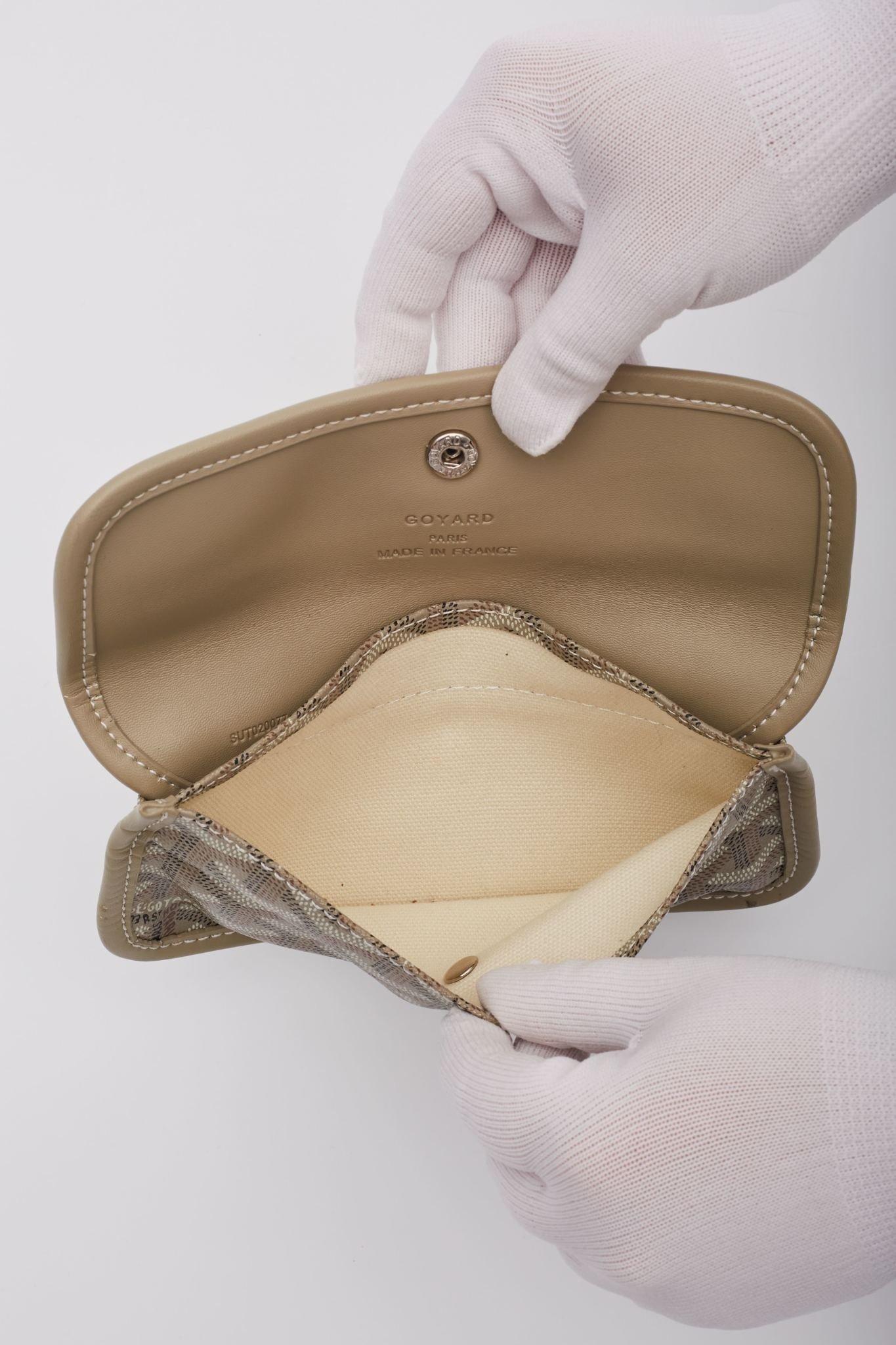 Goyard Taupe Goyardine St. Louis Pochette For Sale 1