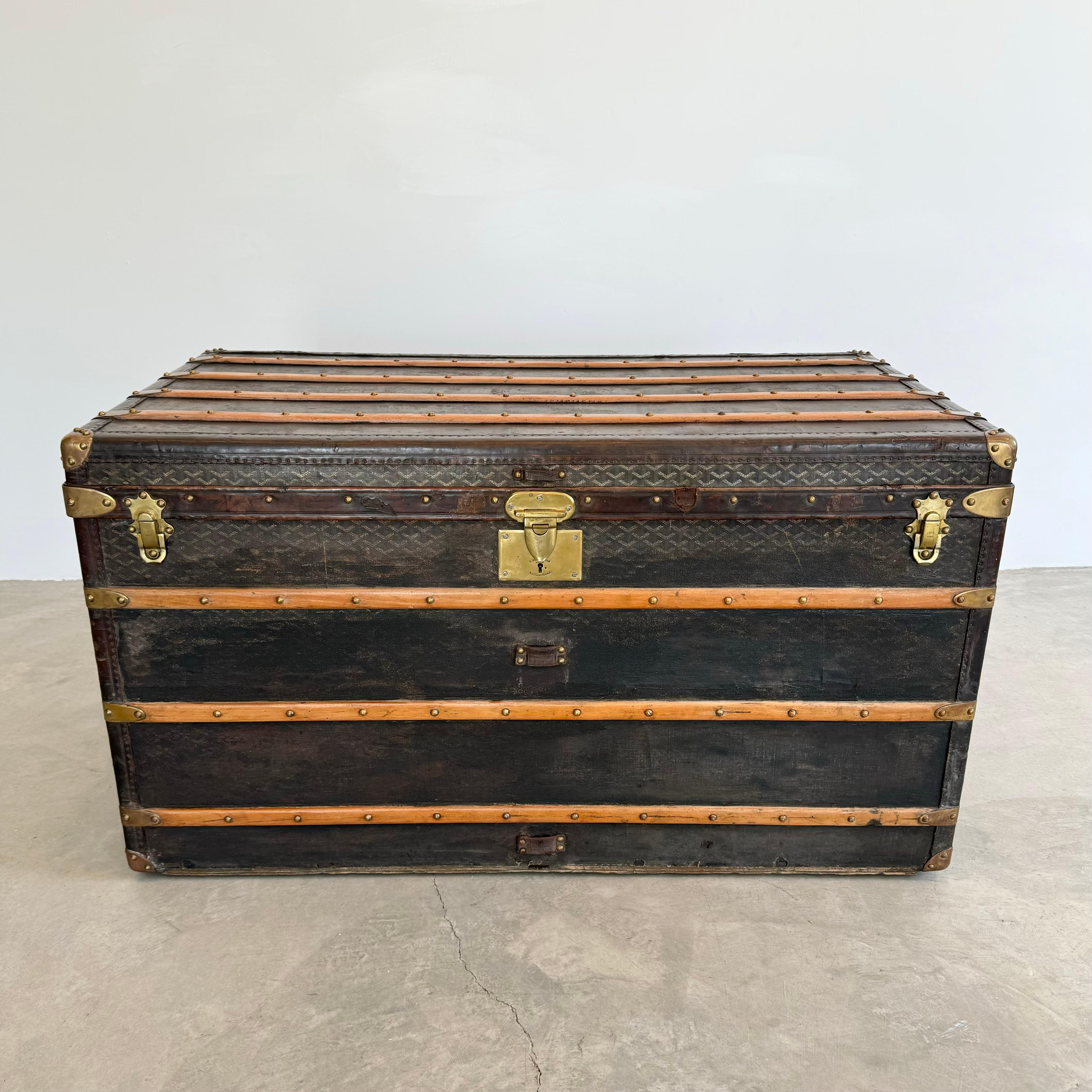 Mid-Century Modern Goyard Trunk, 1910 France For Sale