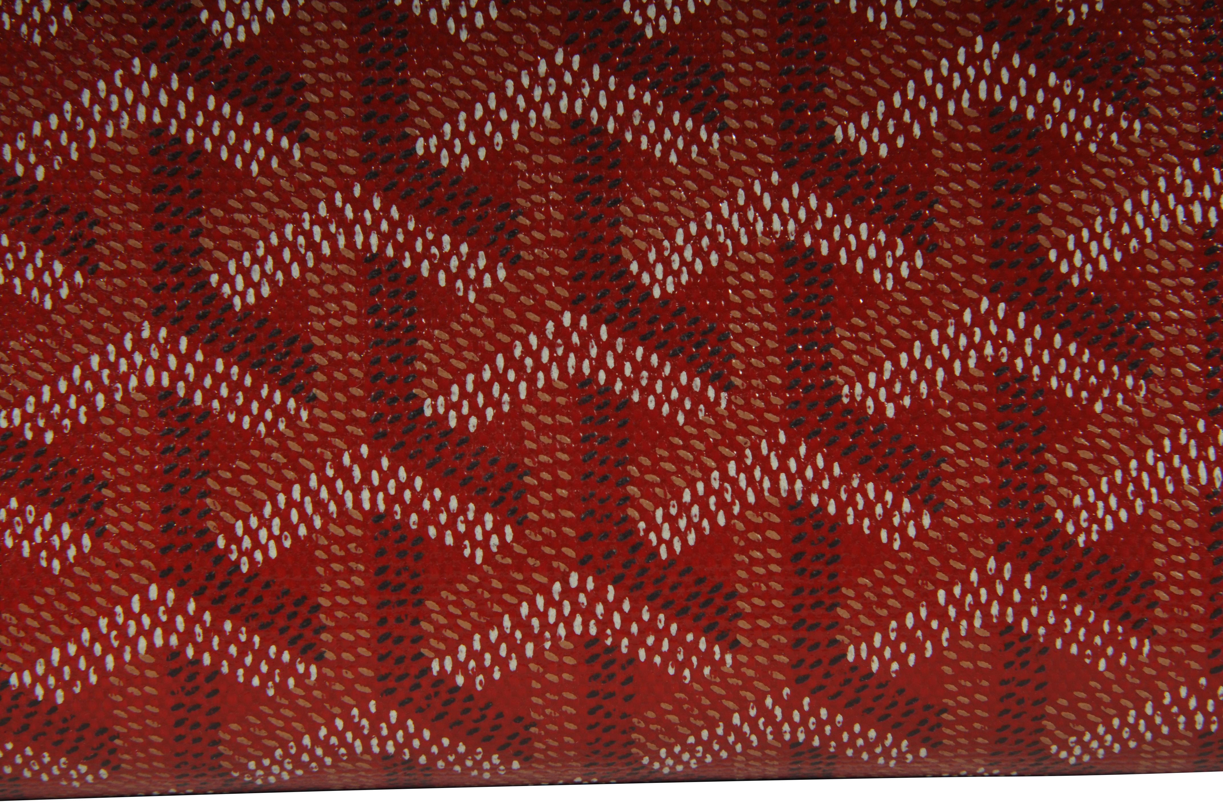Goyard Tuileries Wallet Red Button Snap Card Slot Portefeuille Zipped PM en vente 2