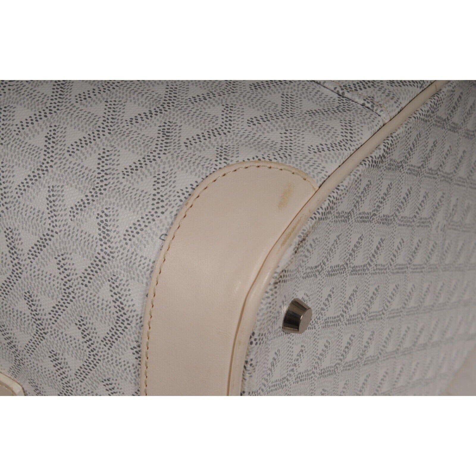 Goyard Vintage 2000's Y2k Blanco Vanity Train Case Canvas Crossbody Bolsa de viaje en venta 11