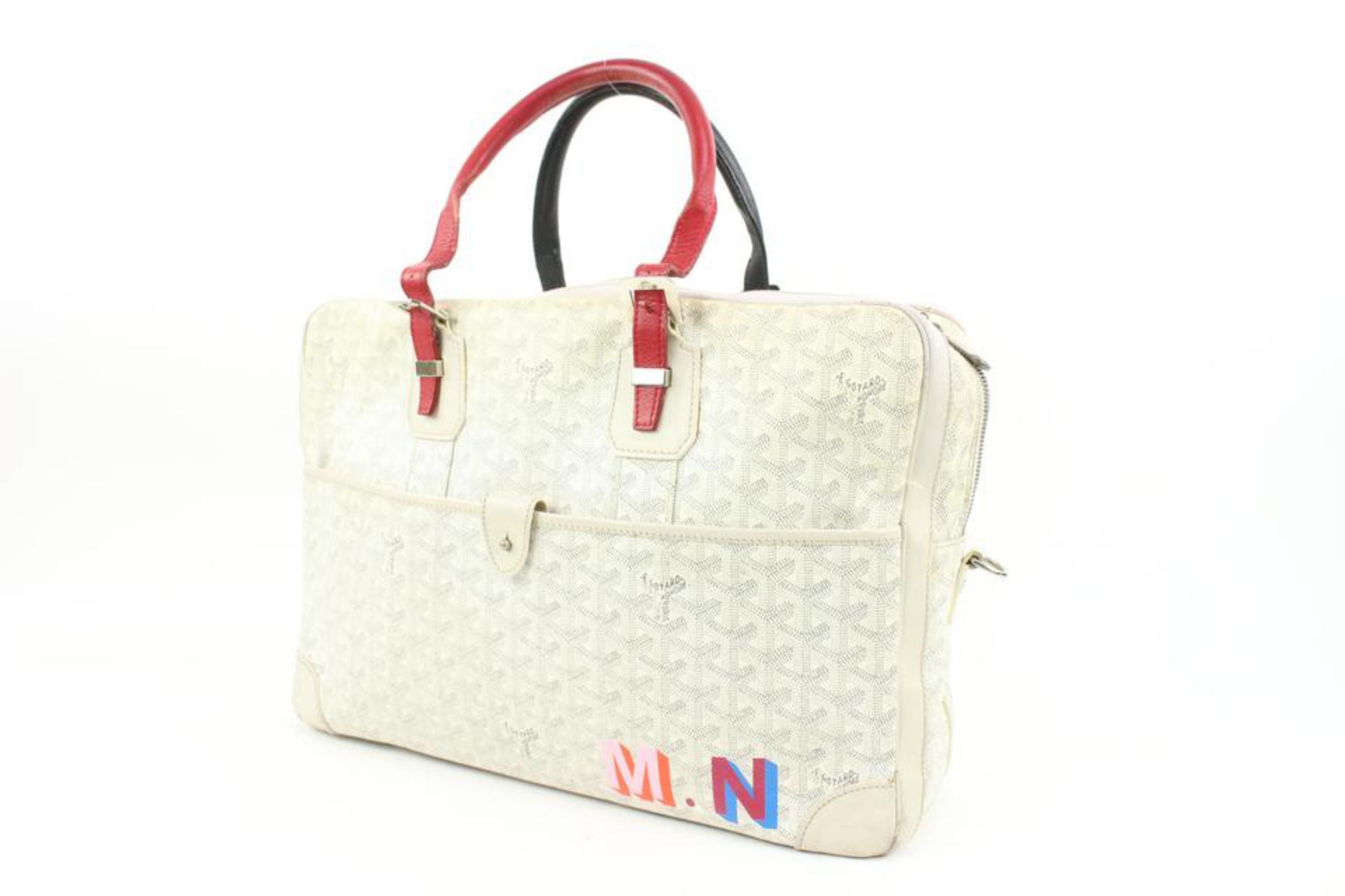 Goyard White Chevron Ambassade MM Briefcase Business Bag 12gy222s
Date Code/Serial Number: ABA020076
Made In: France
Measurements: Length:  16