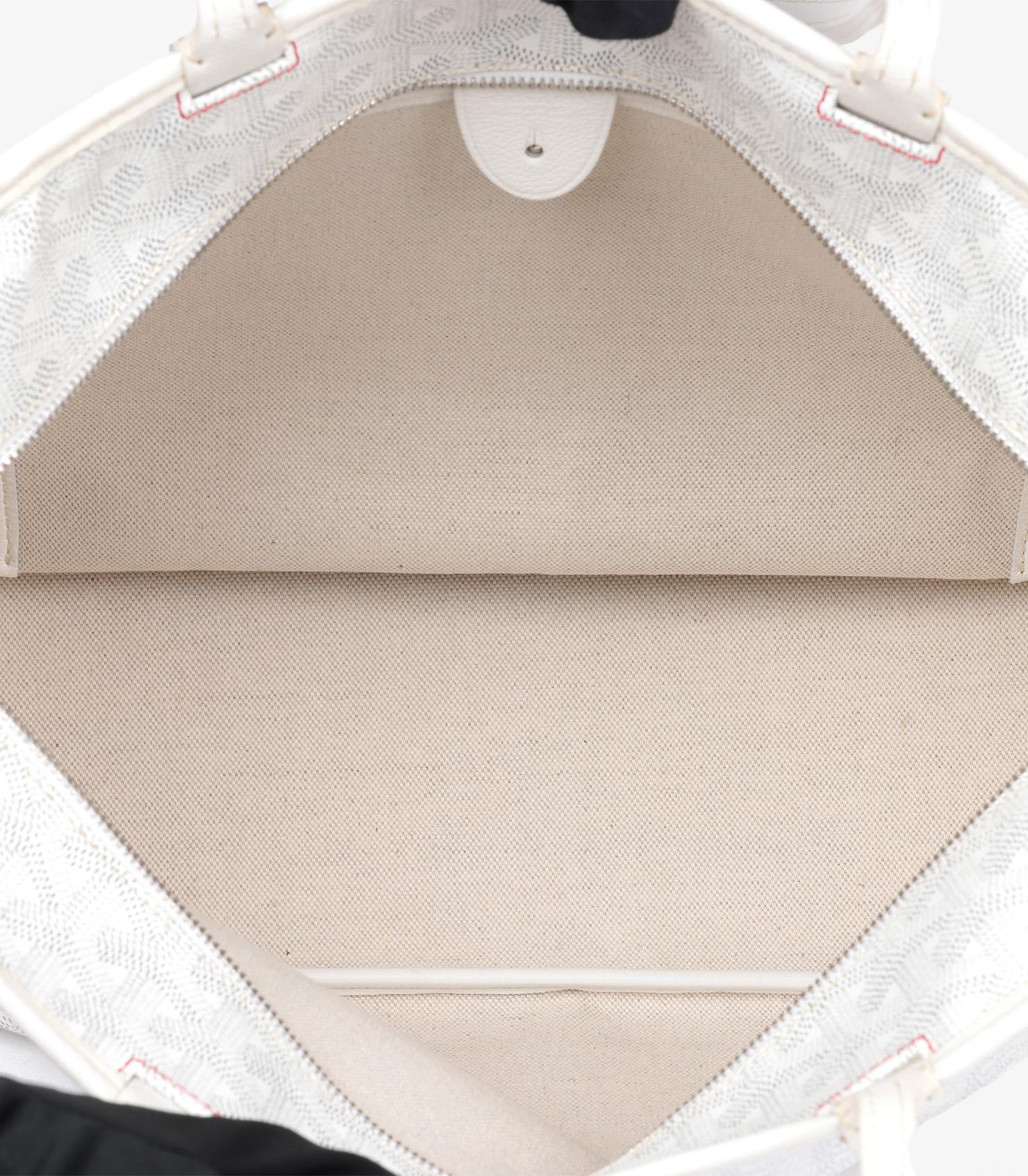 Goyard White Chevron Coated Canvas & Calfskin Leather Artois PM in vendita 5