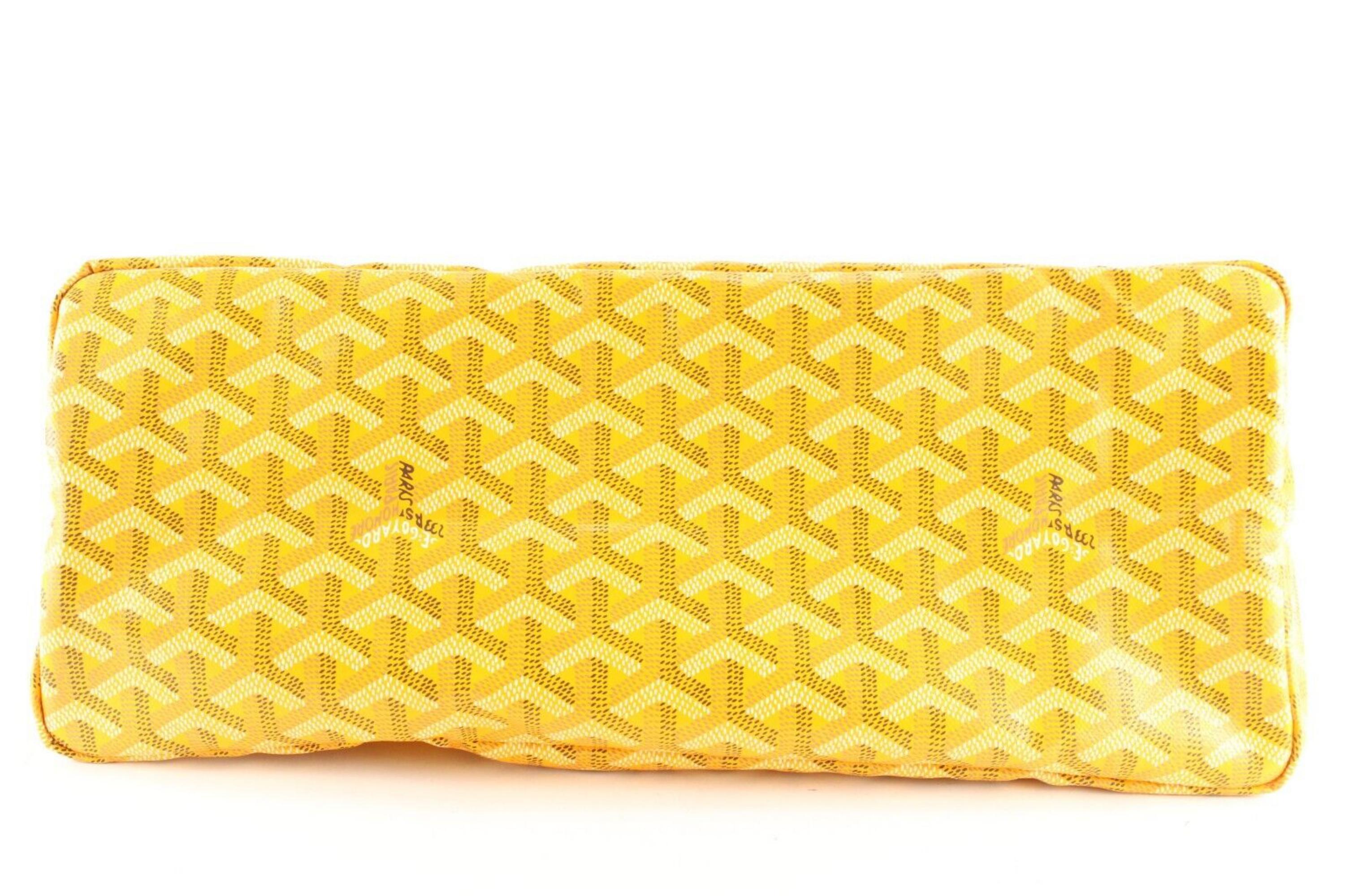 Goyard Yellow Chevron St Louis GM Tote 1GY0228 In New Condition For Sale In Dix hills, NY