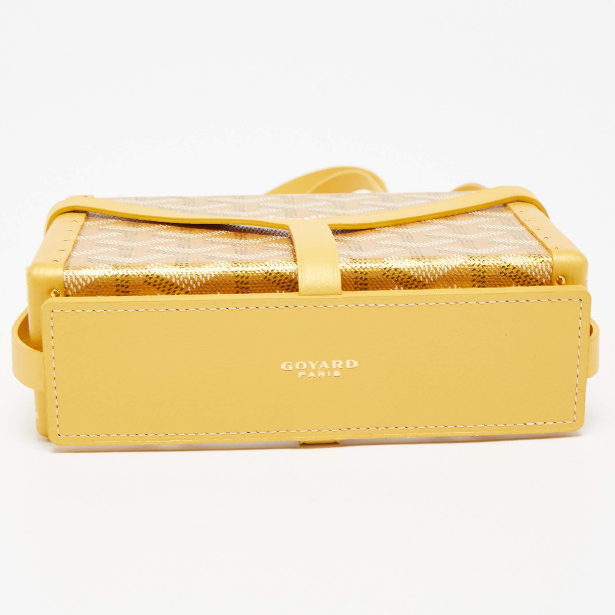 goyard trunk bag