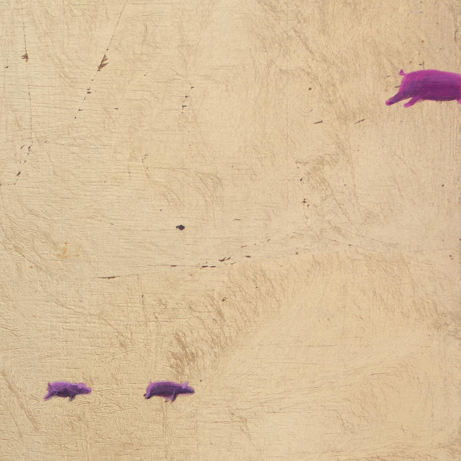 Scena surreale di maiali volanti - Tecnica mista con foglia d'oro su pannello - 2024 - Painting Contemporaneo di Gozo