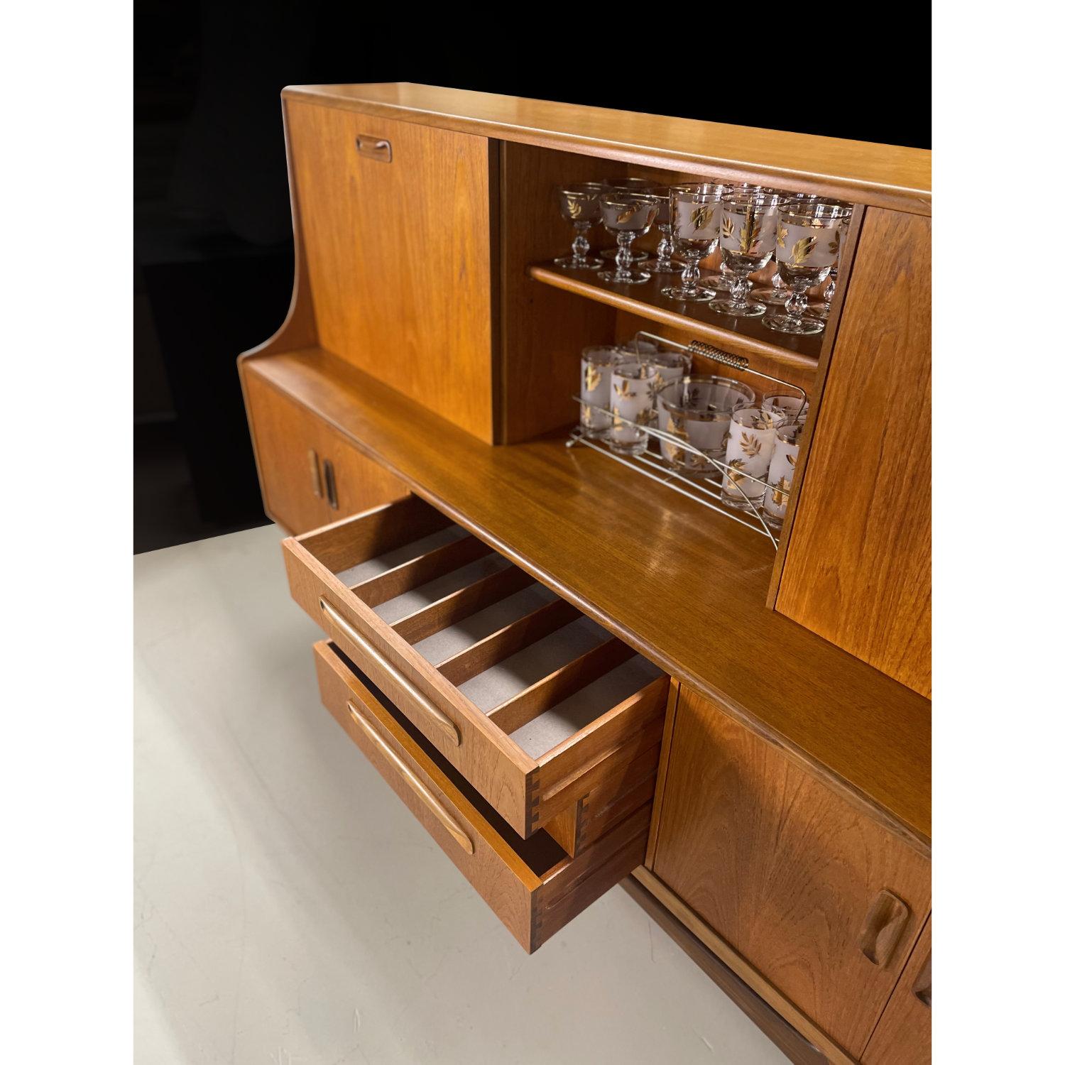 Mid-Century Modern Teak Sideboard Hutch Bar by G-Plan Furniture 3