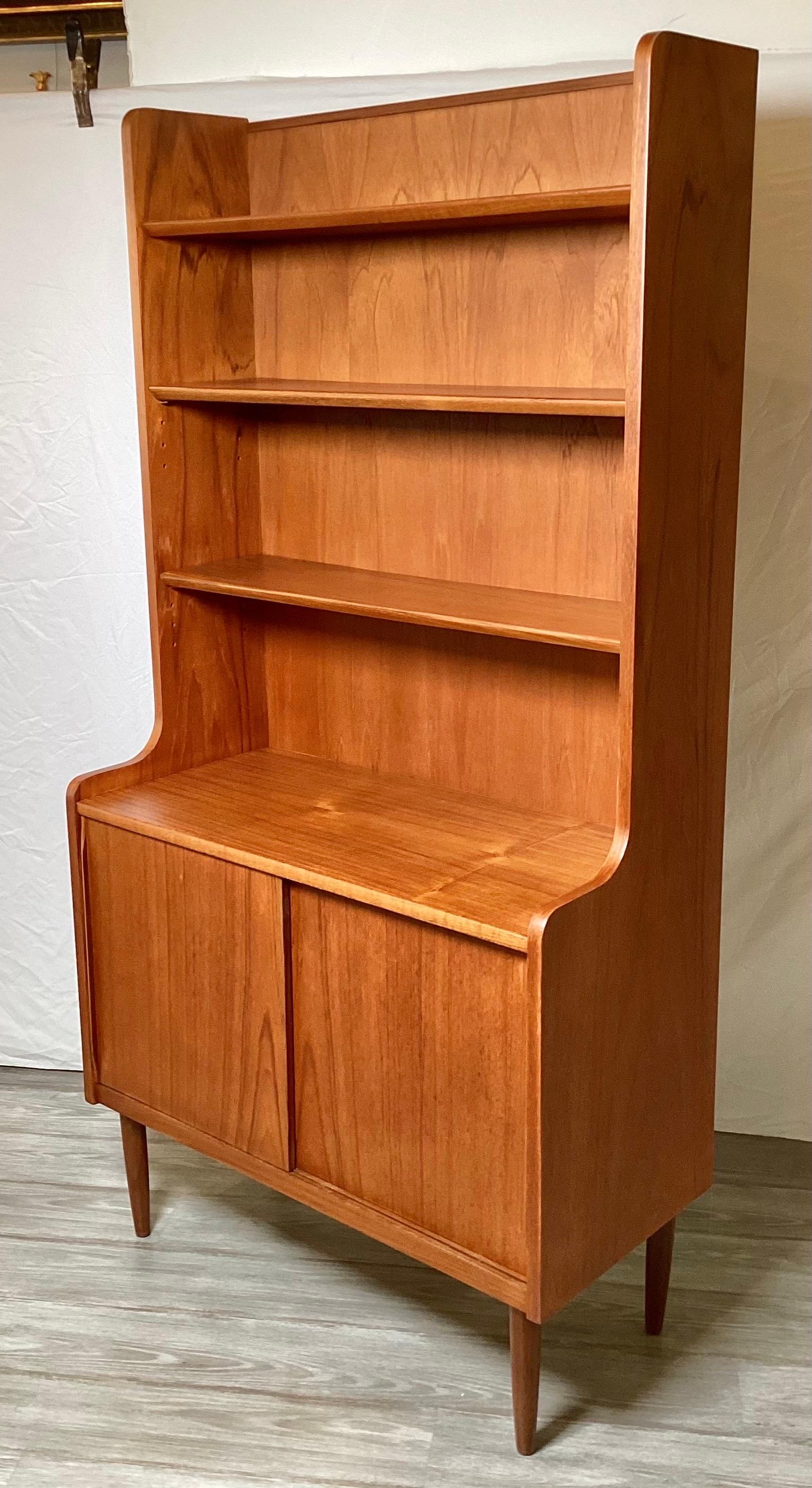Late 20th Century Gq For Sale