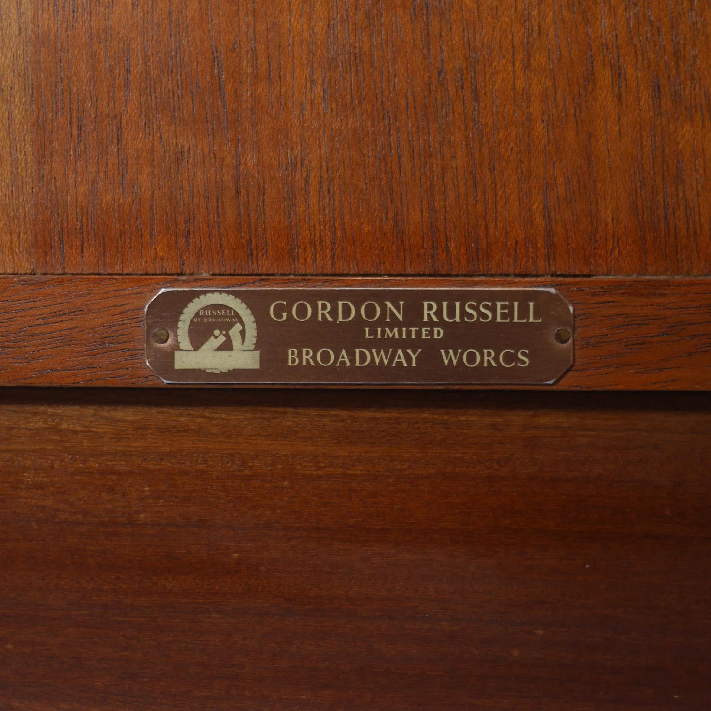 GR69 Teak Cabinet by Robert Heritage for Gordon Russell, circa 1969 7