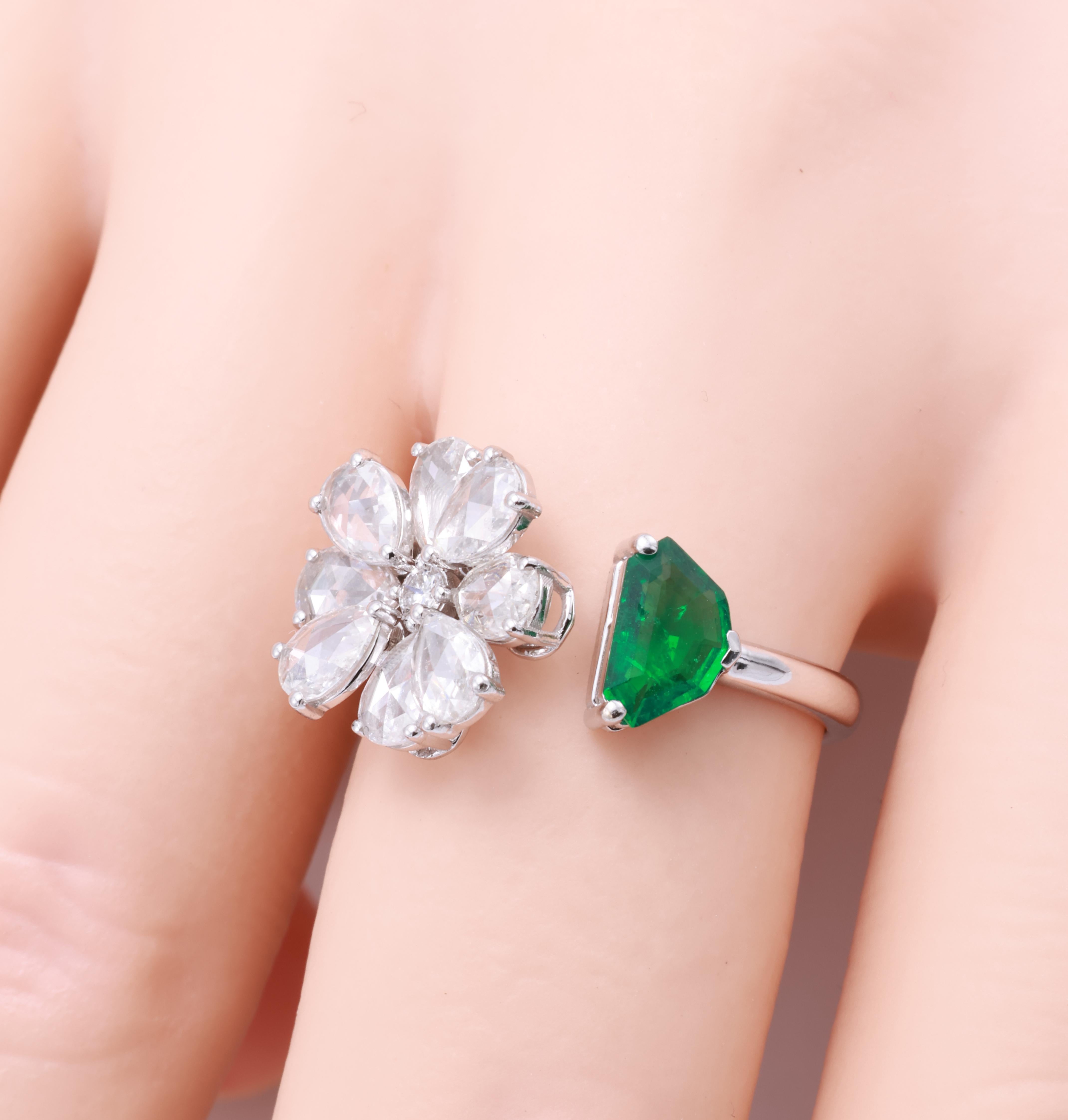 GRA Certified 0.46 Carat Natural Vivid Green Sapphire Emerald Diamond Ring (Bague saphir émeraude diamant) en vente 8