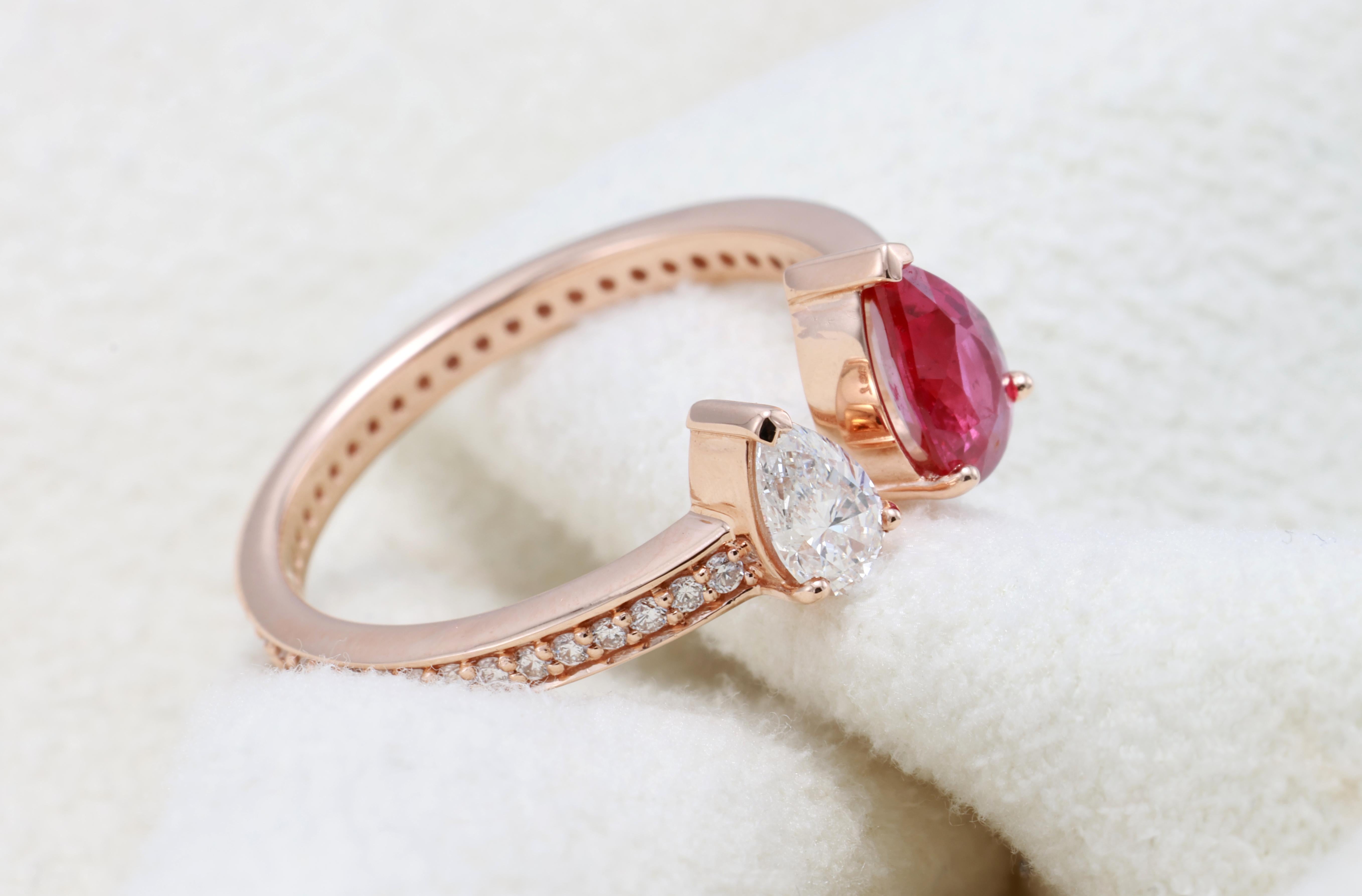 GRA-zertifizierter 0,70 Karat natürlicher lila-roter Rubin-Diamantenring (Tropfenschliff) im Angebot