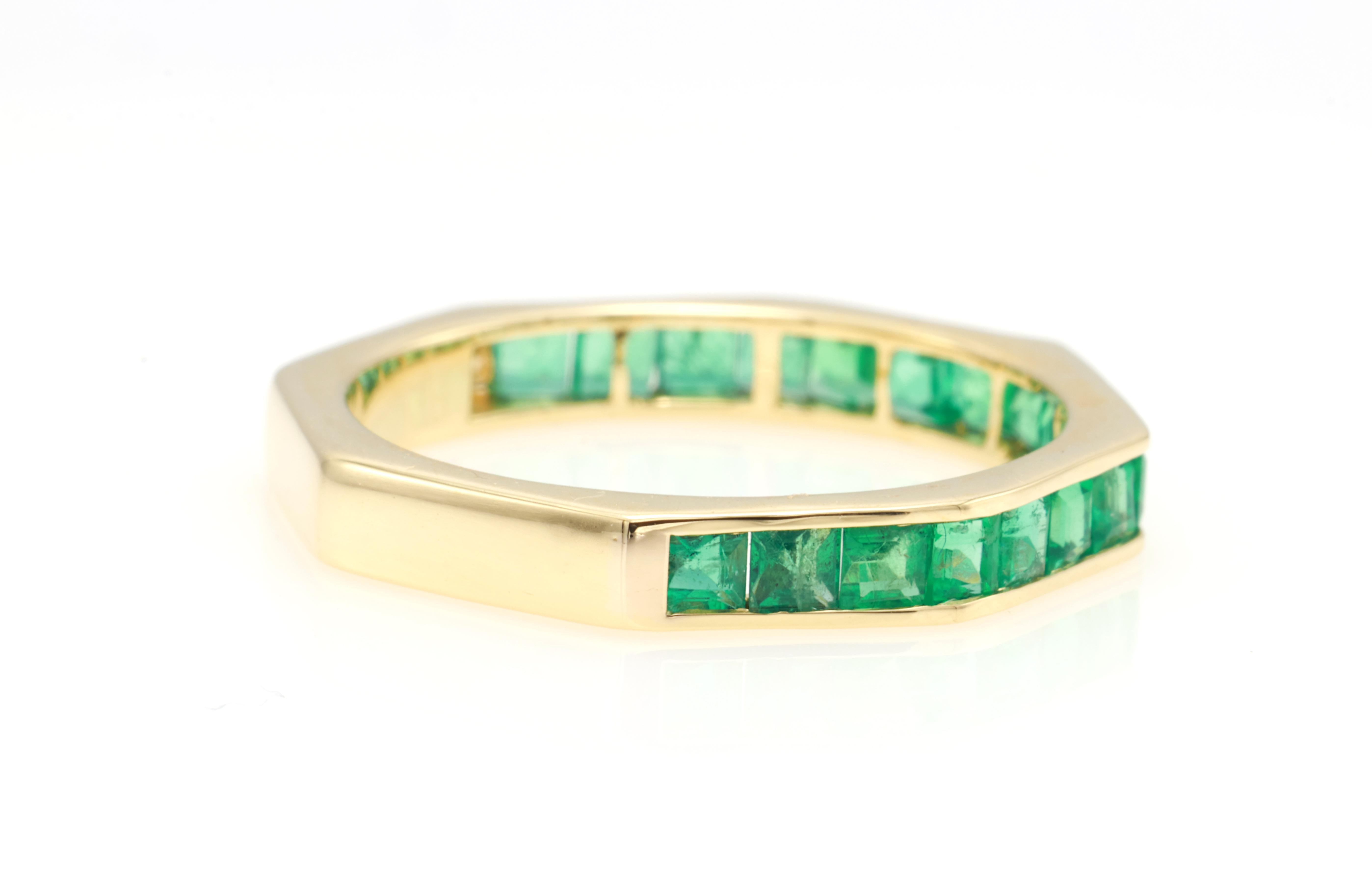 GRA Certified 0.85 Carat Natural Vivid Green Sapphire Emerald Diamond Ring (Bague saphir émeraude diamant) en vente 1