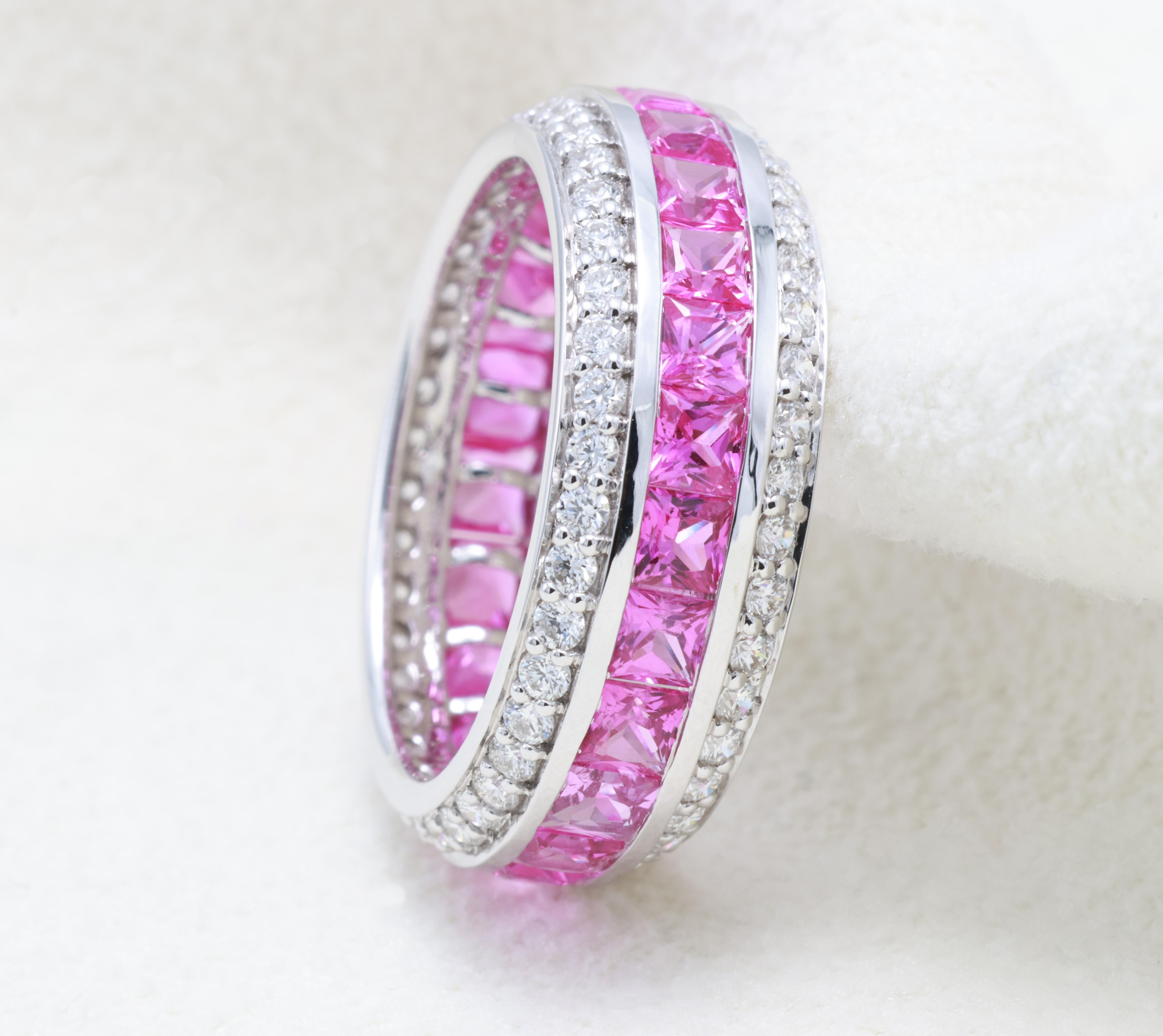 Anello con diamante certificato GRA da 3,10 carati di zaffiro rosa naturale Vivid Diamonds in vendita 5